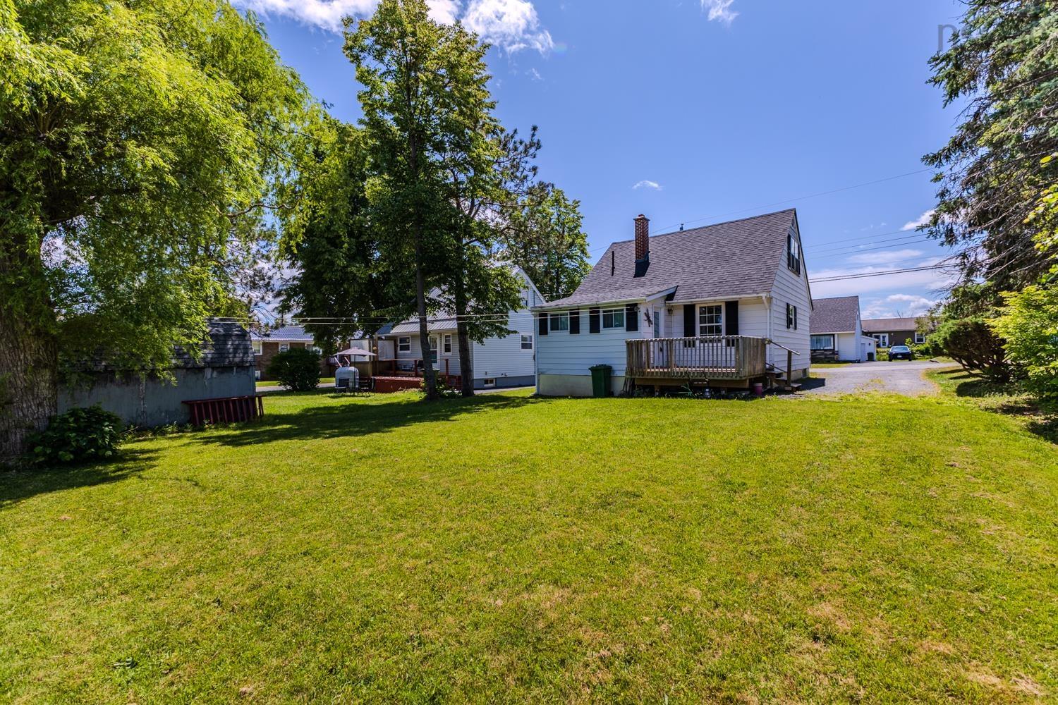 $244,900.00: 12 Cambey Avenue, Stellarton