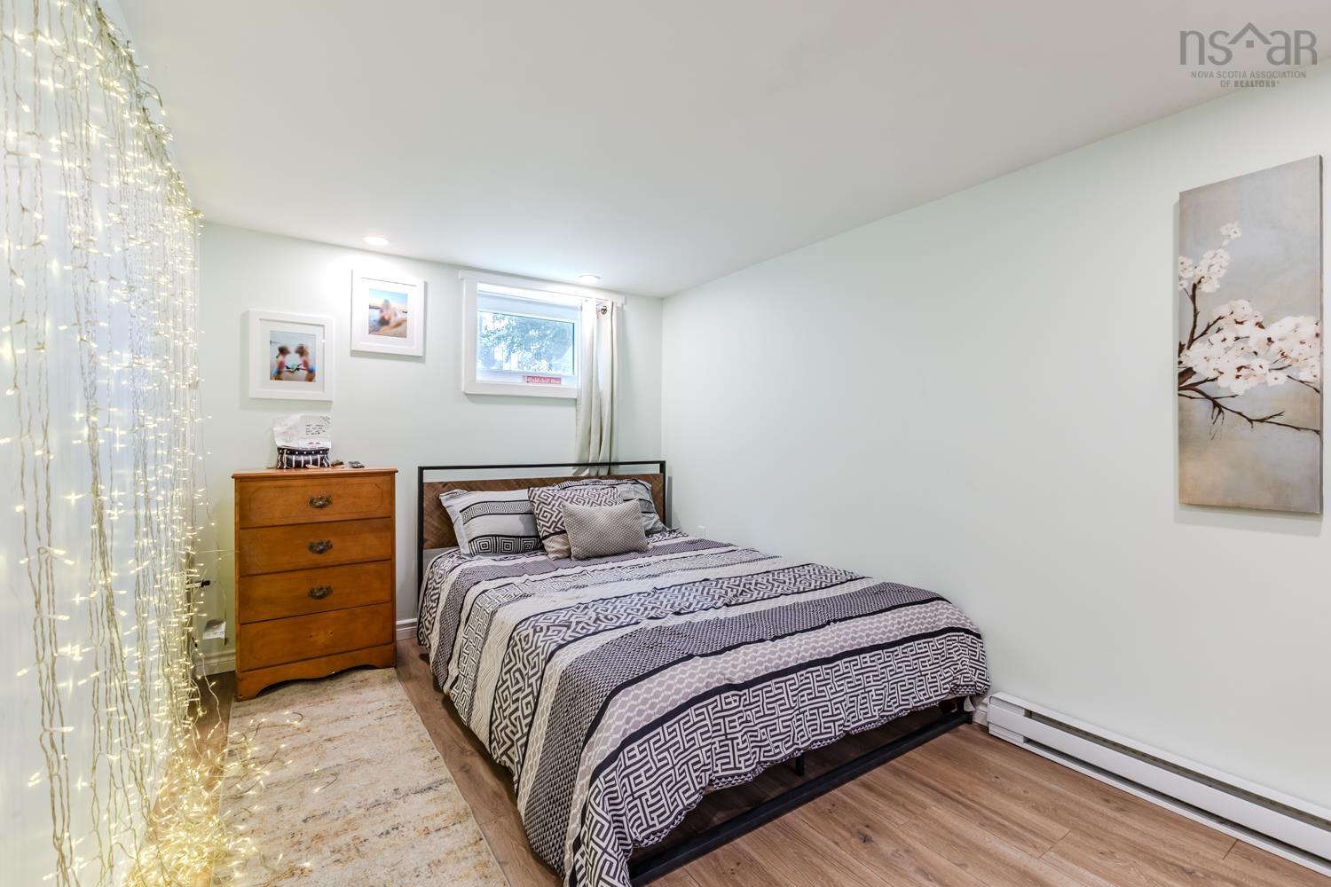 $244,900.00: 12 Cambey Avenue, Stellarton