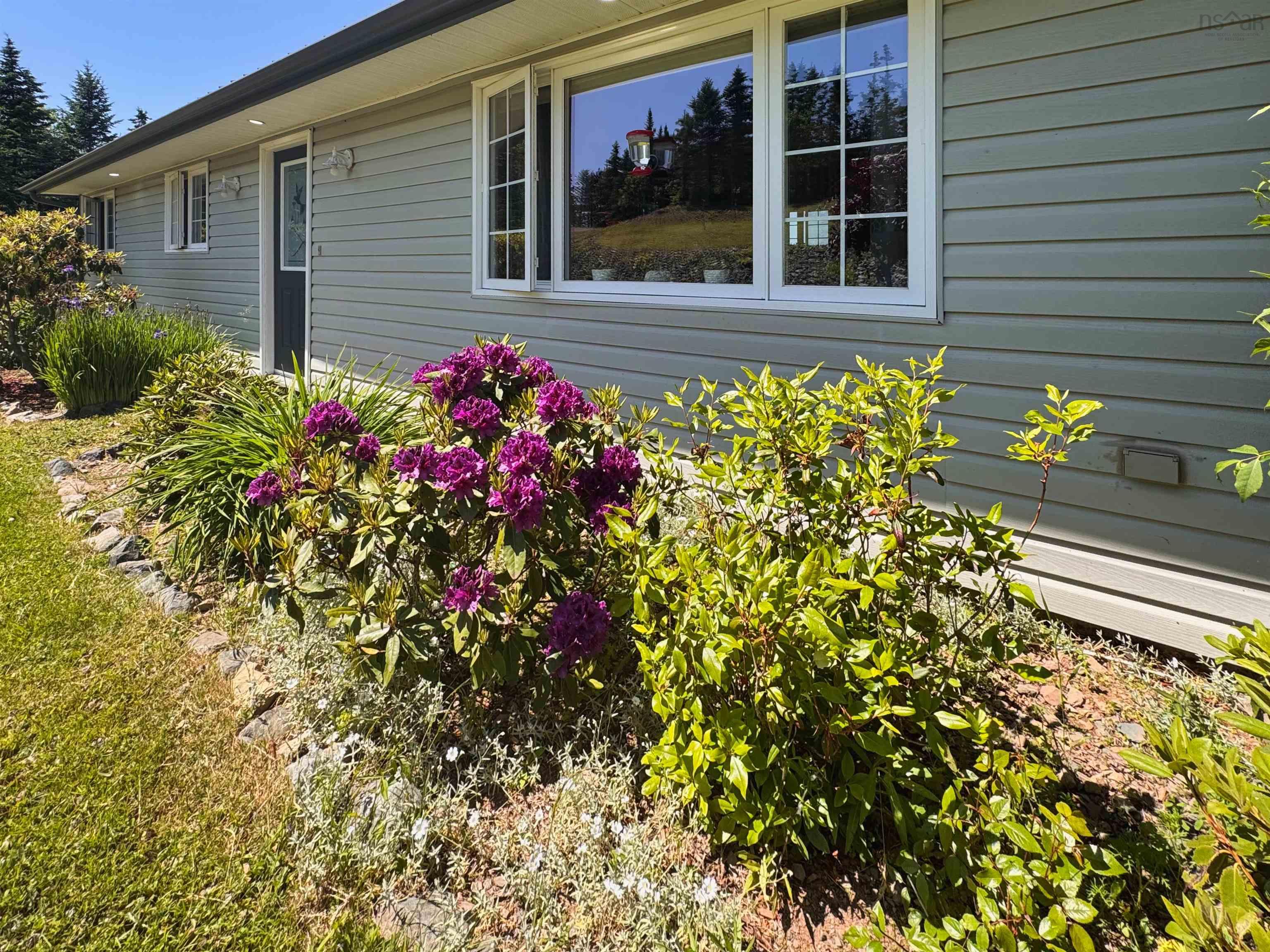 $699,000.00: 1757 St Peters Fourchu Road, Grand River