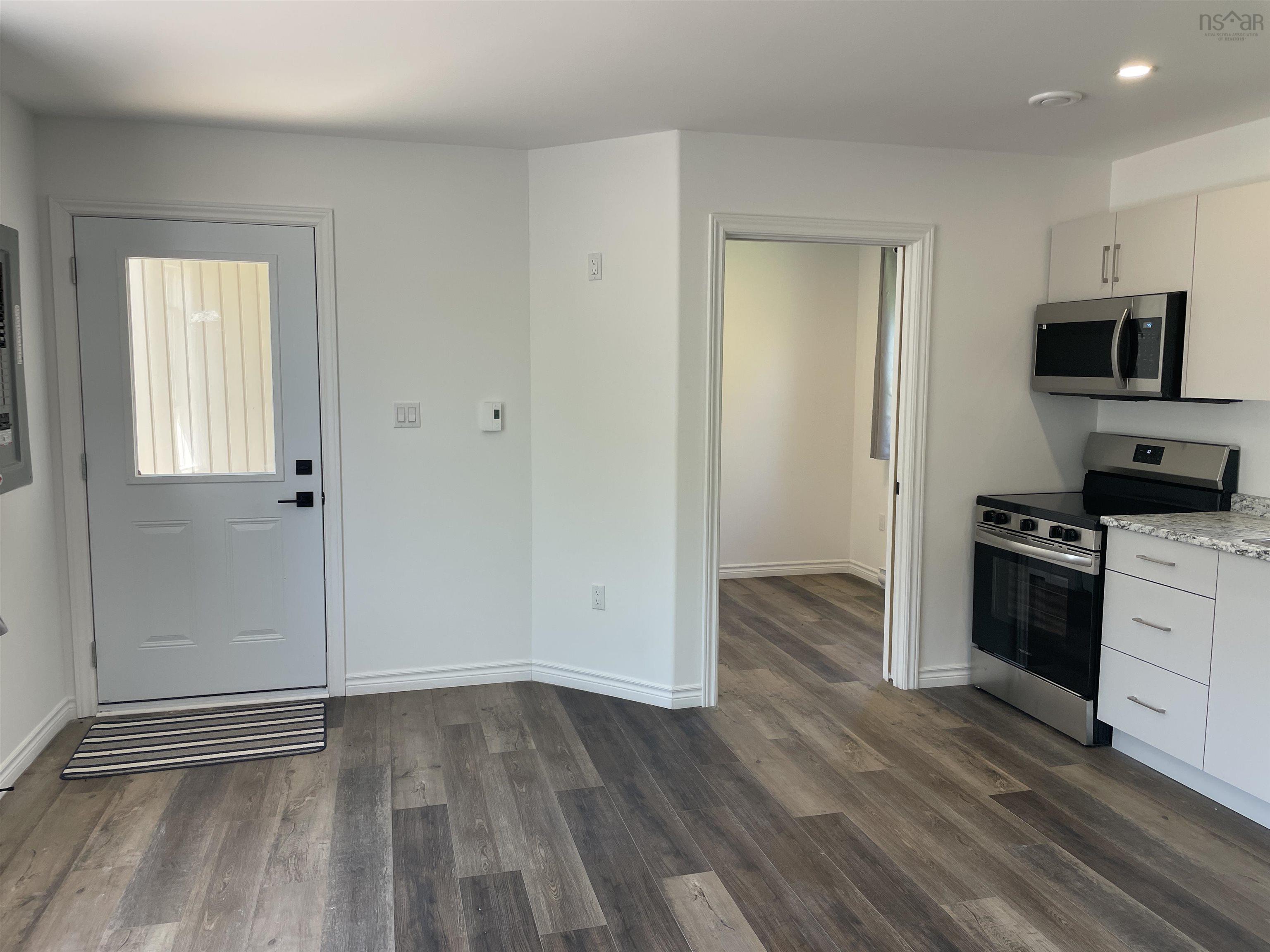 $199,900.00: 13-15 Mechanic Street, Springhill