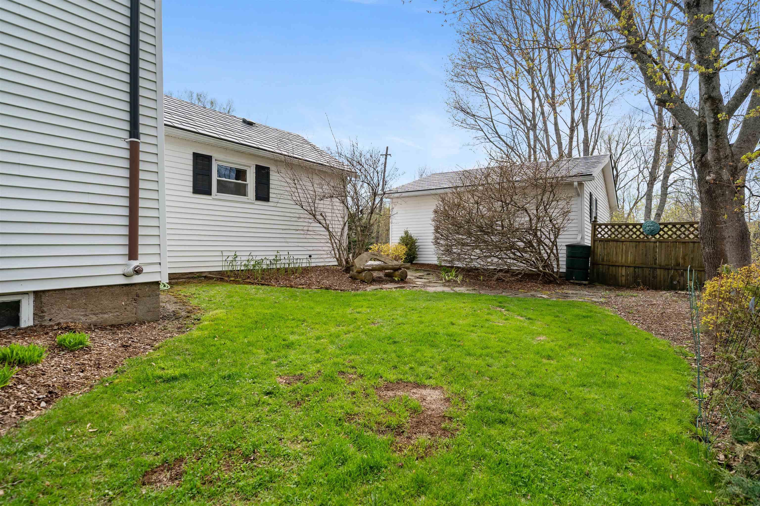 $289,900.00: 1932 College Street, Westville