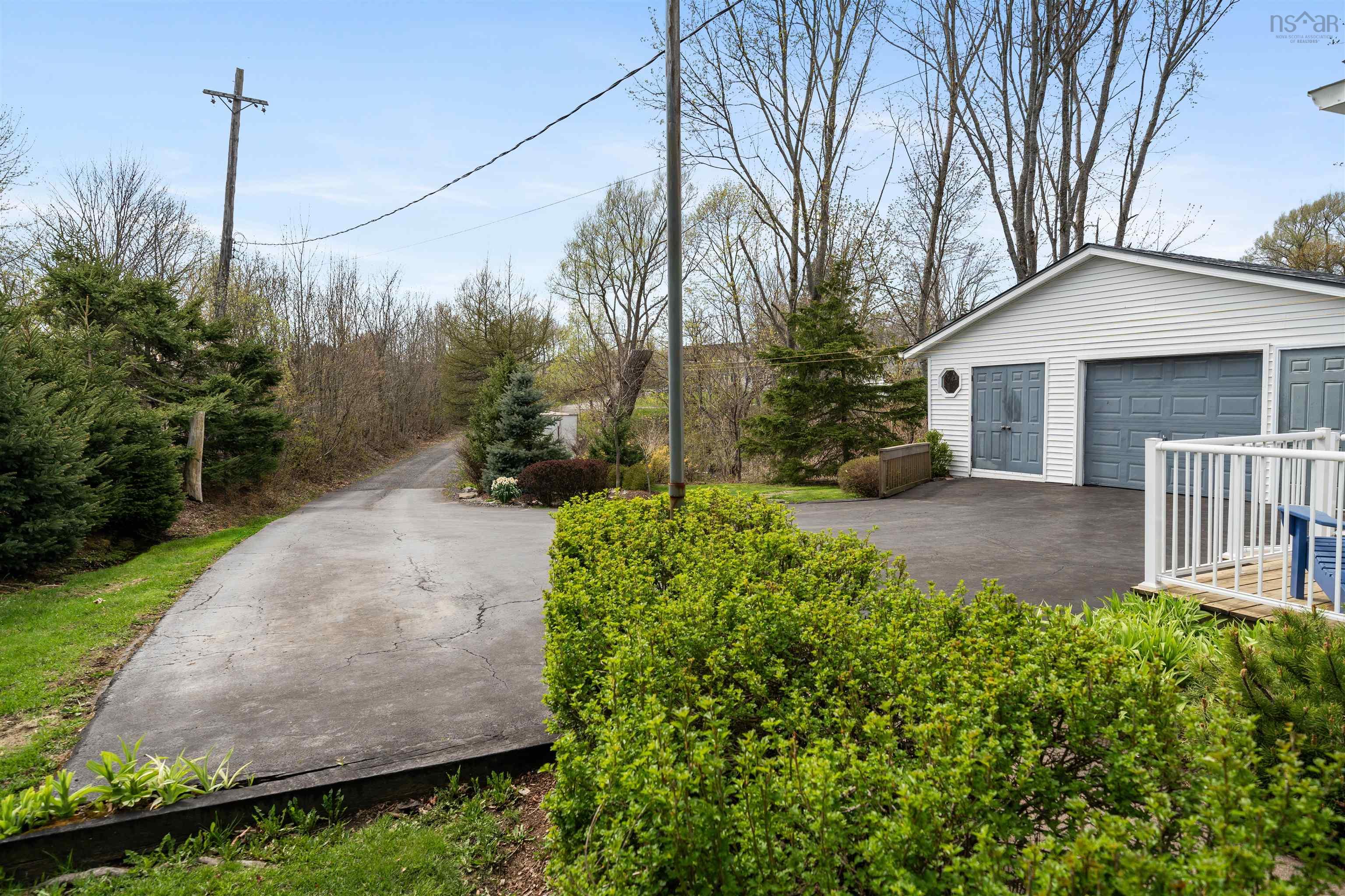 $289,900.00: 1932 College Street, Westville