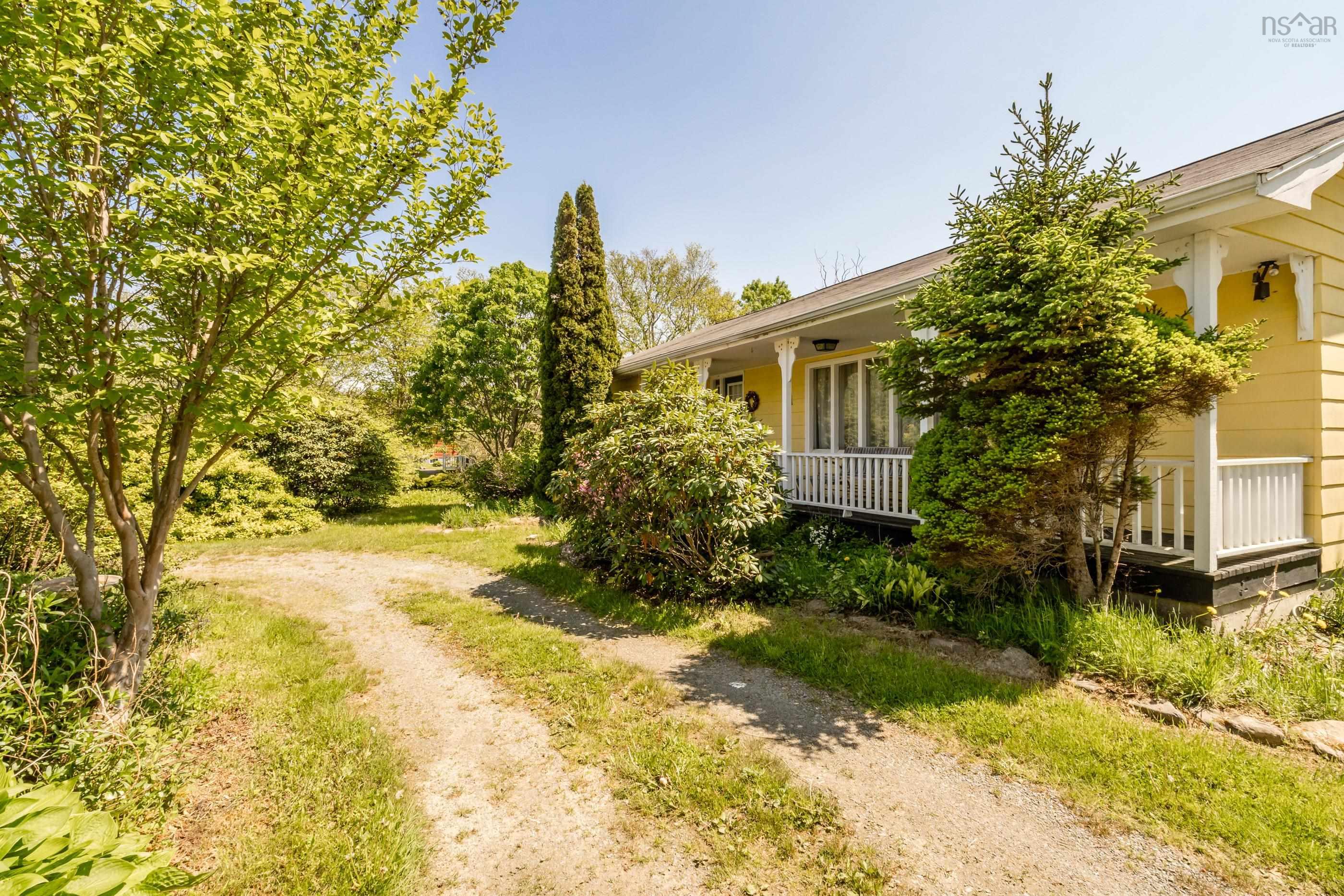 $192,500.00: 402 Saulnierville Road, Saulnierville