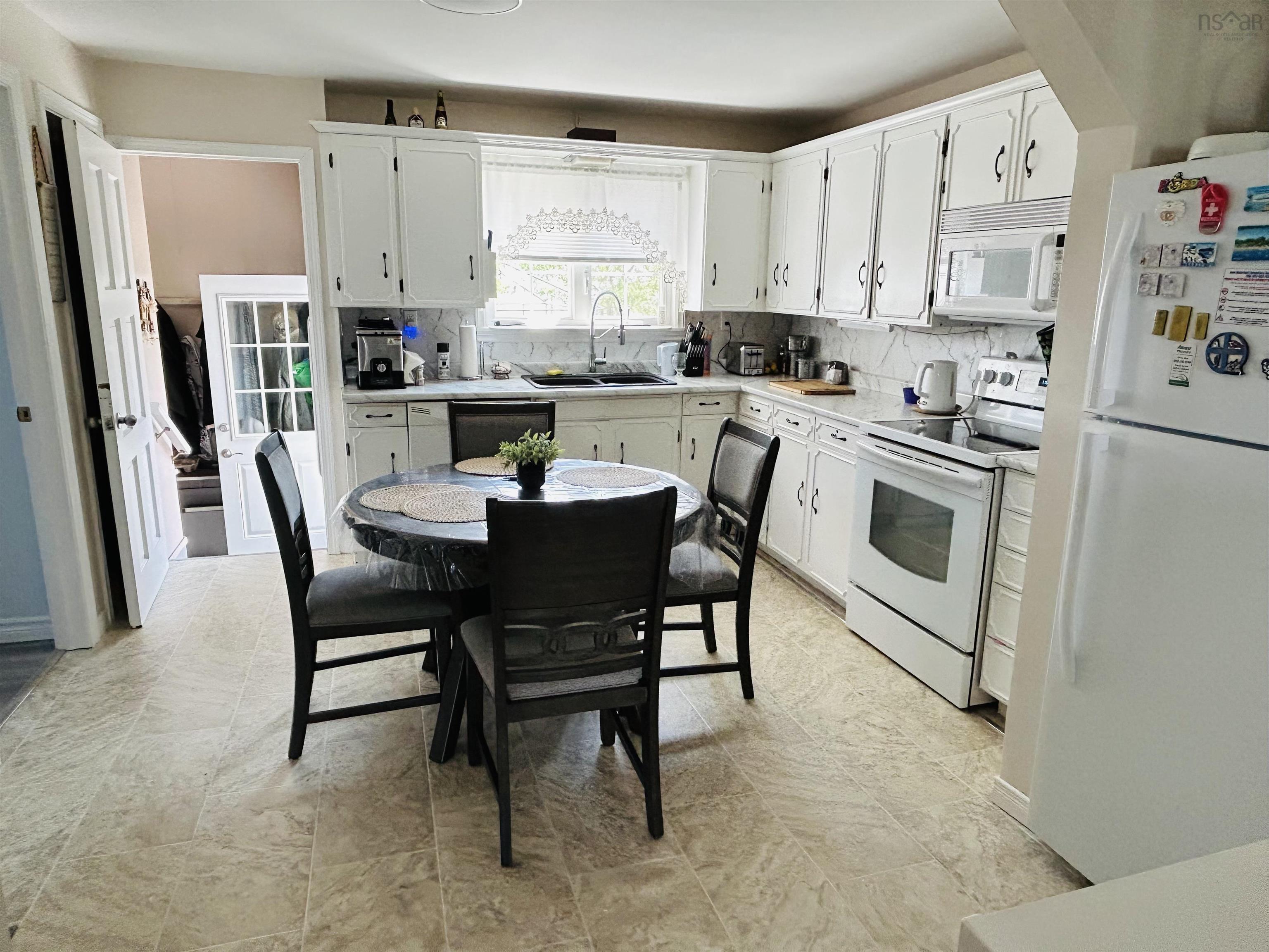 $270,000.00: 11/13 Gordon Street, Glace Bay