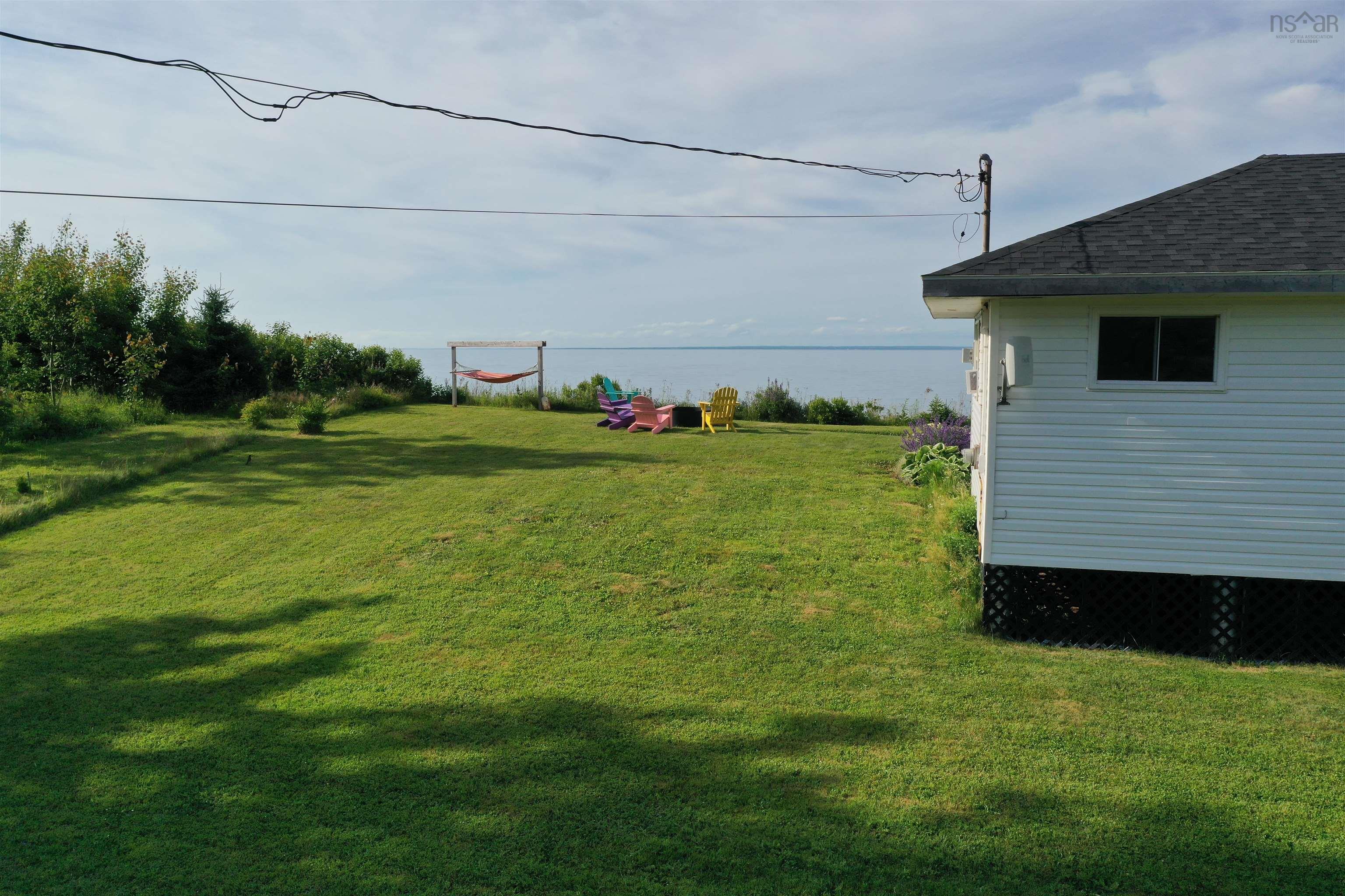 $299,900.00: 535 Caribou Island Road, Caribou Island
