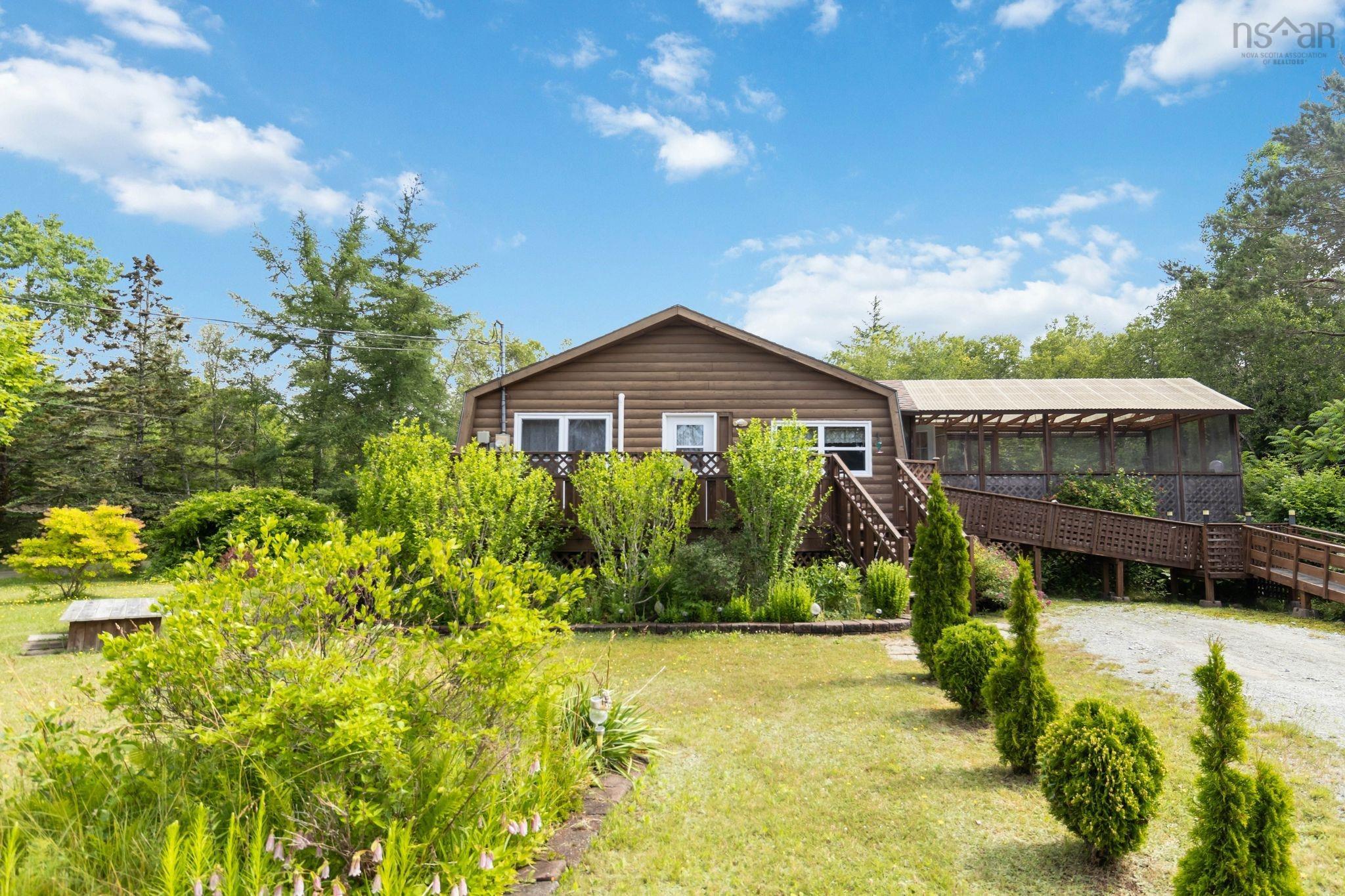 $274,900.00: 129 Bog Road, White Point