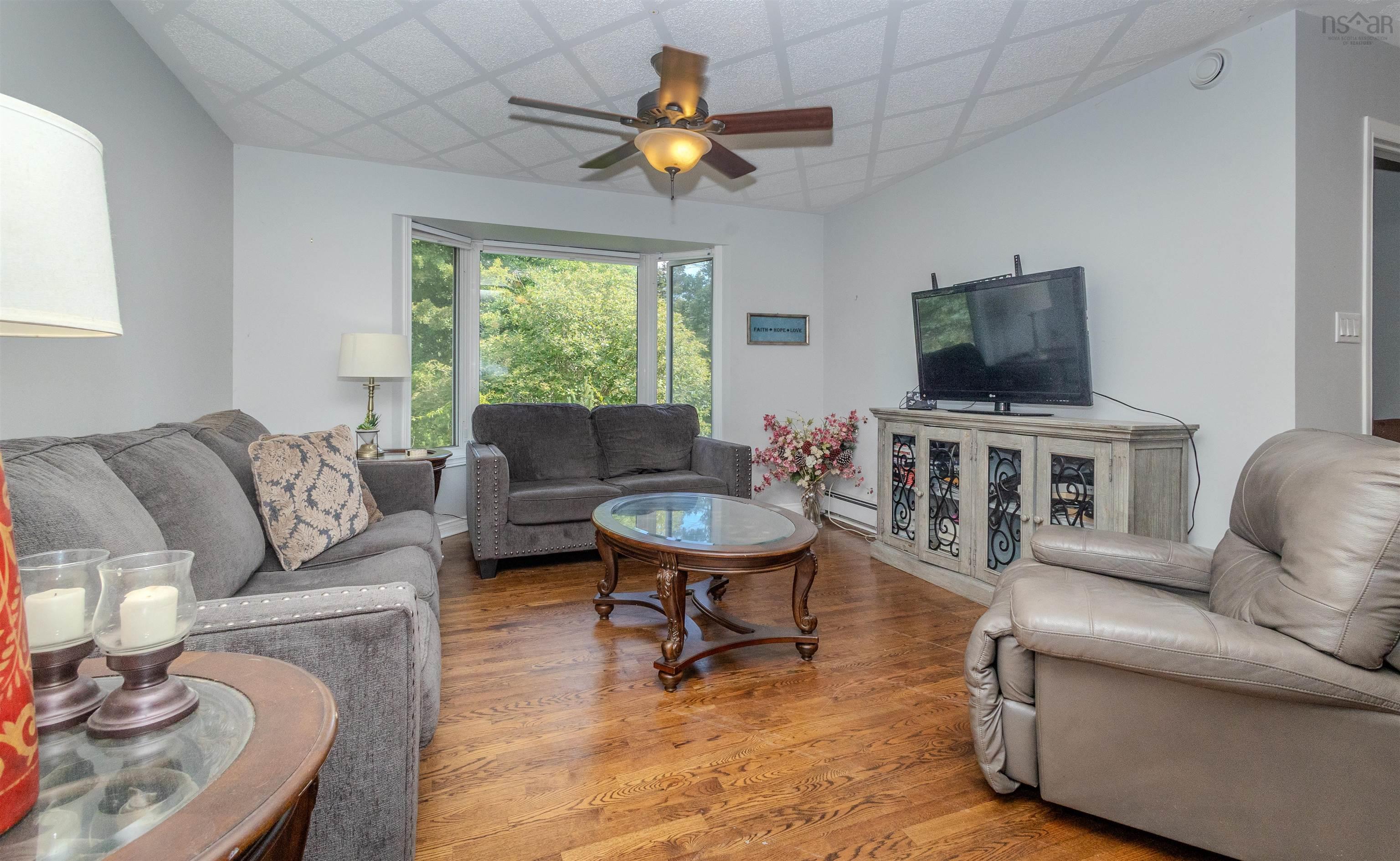 $595,500.00: 2660 Lingan Road, New Waterford