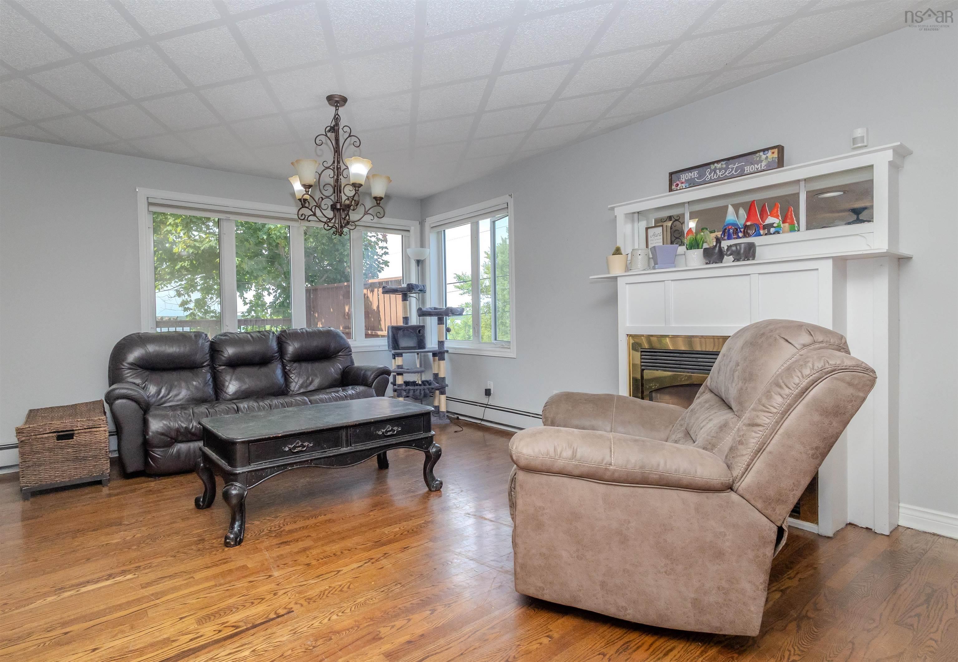 $595,500.00: 2660 Lingan Road, New Waterford