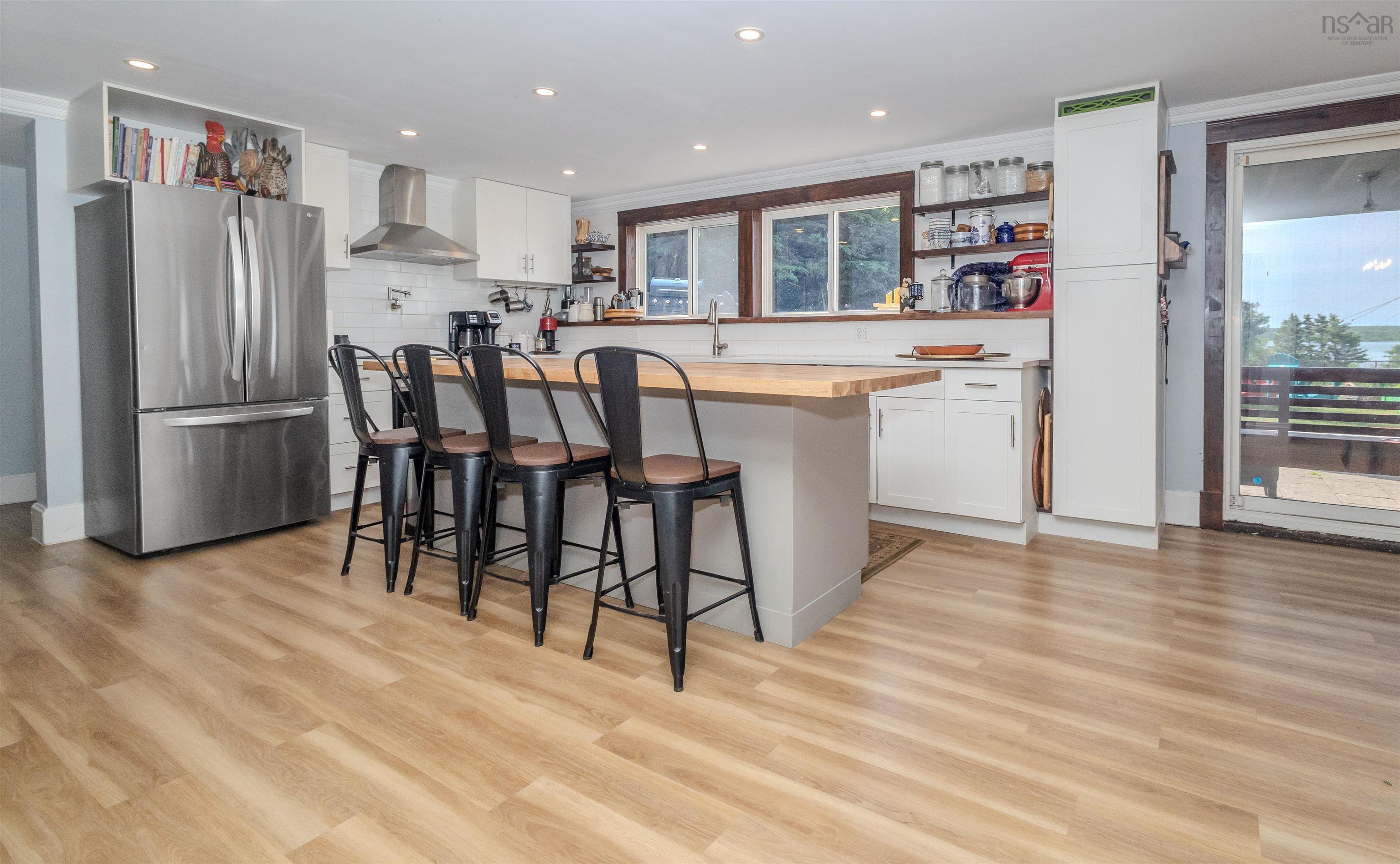 $595,500.00: 2660 Lingan Road, New Waterford