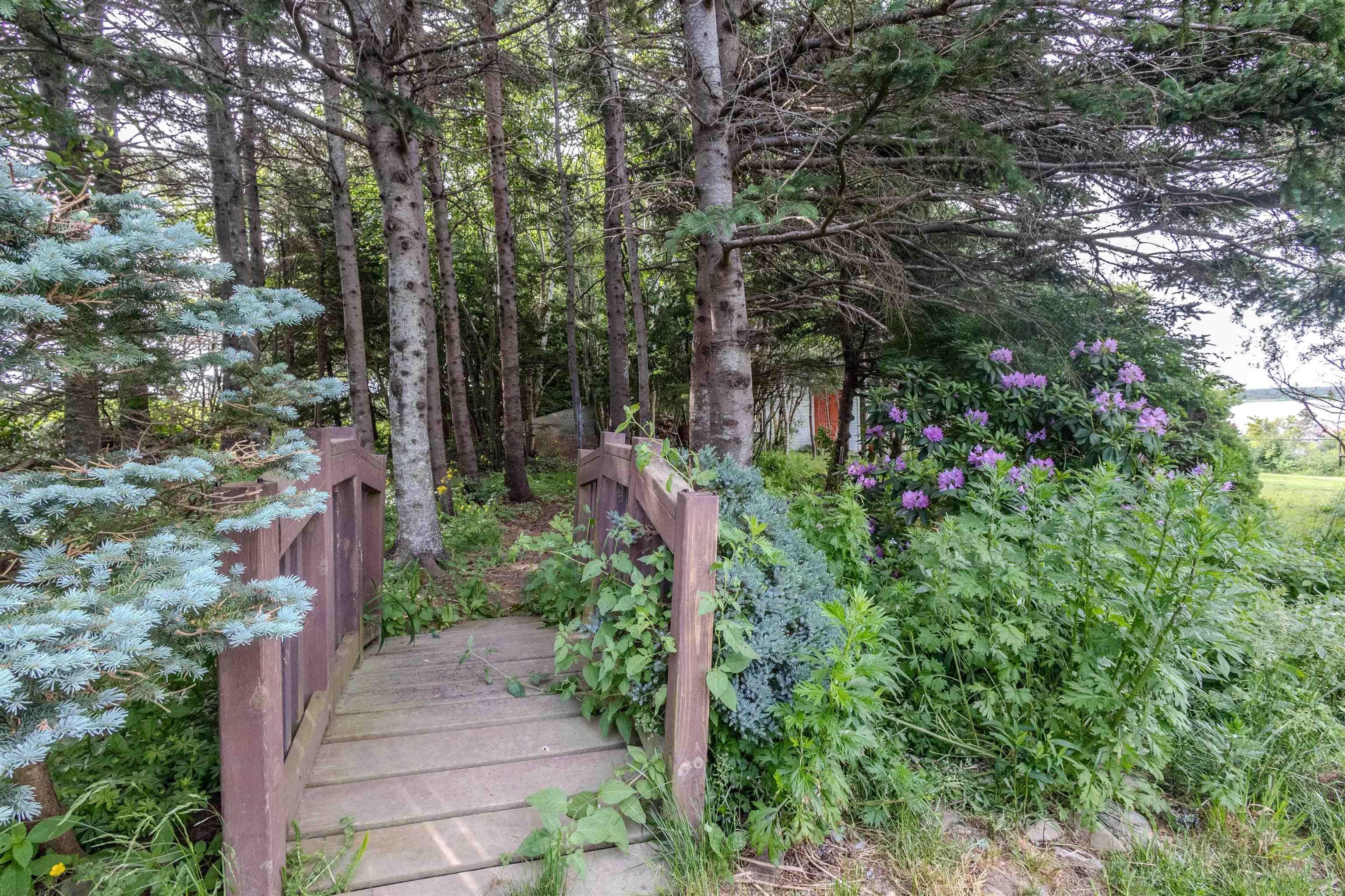 $595,500.00: 2660 Lingan Road, New Waterford