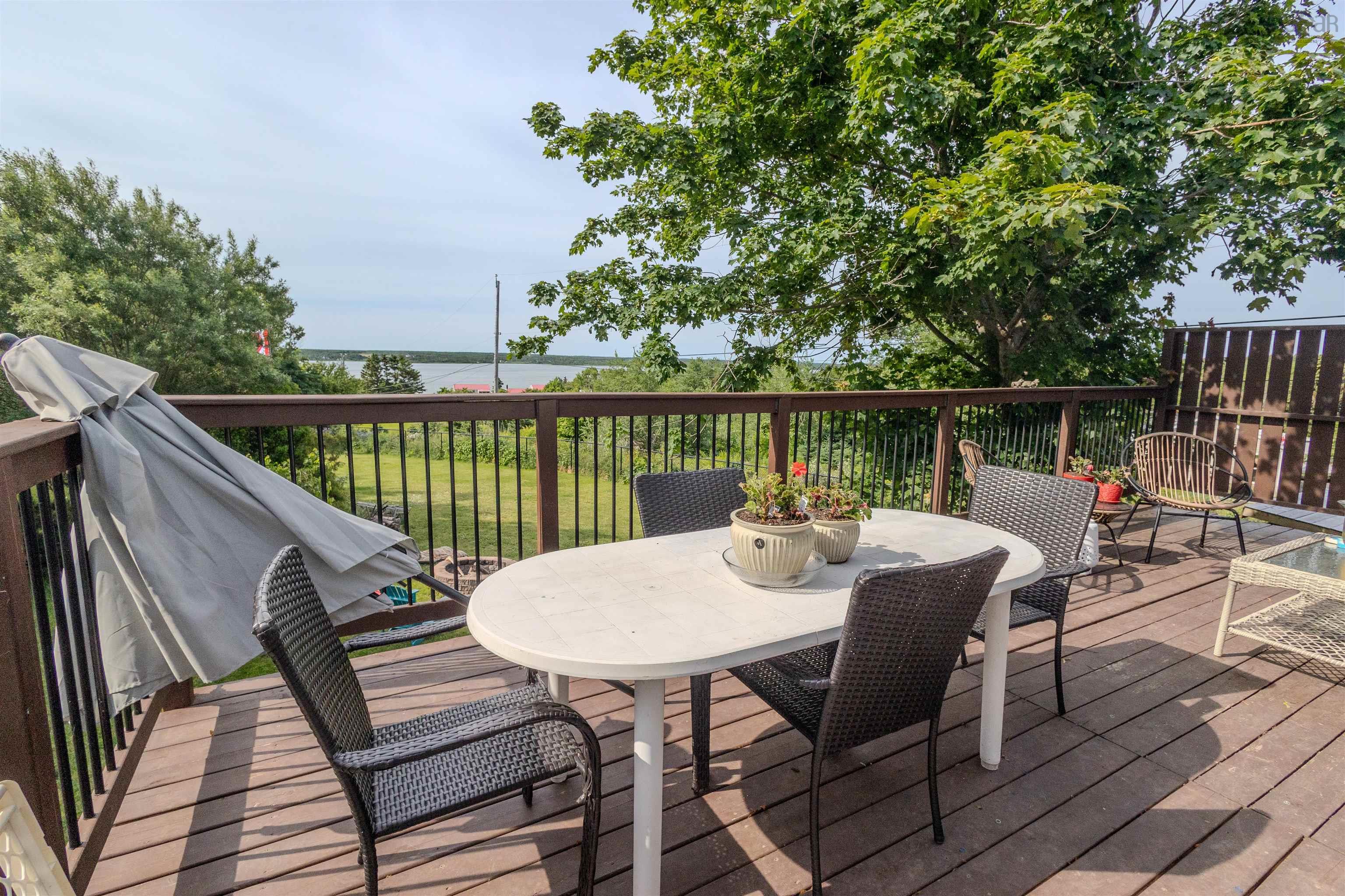 $595,500.00: 2660 Lingan Road, New Waterford