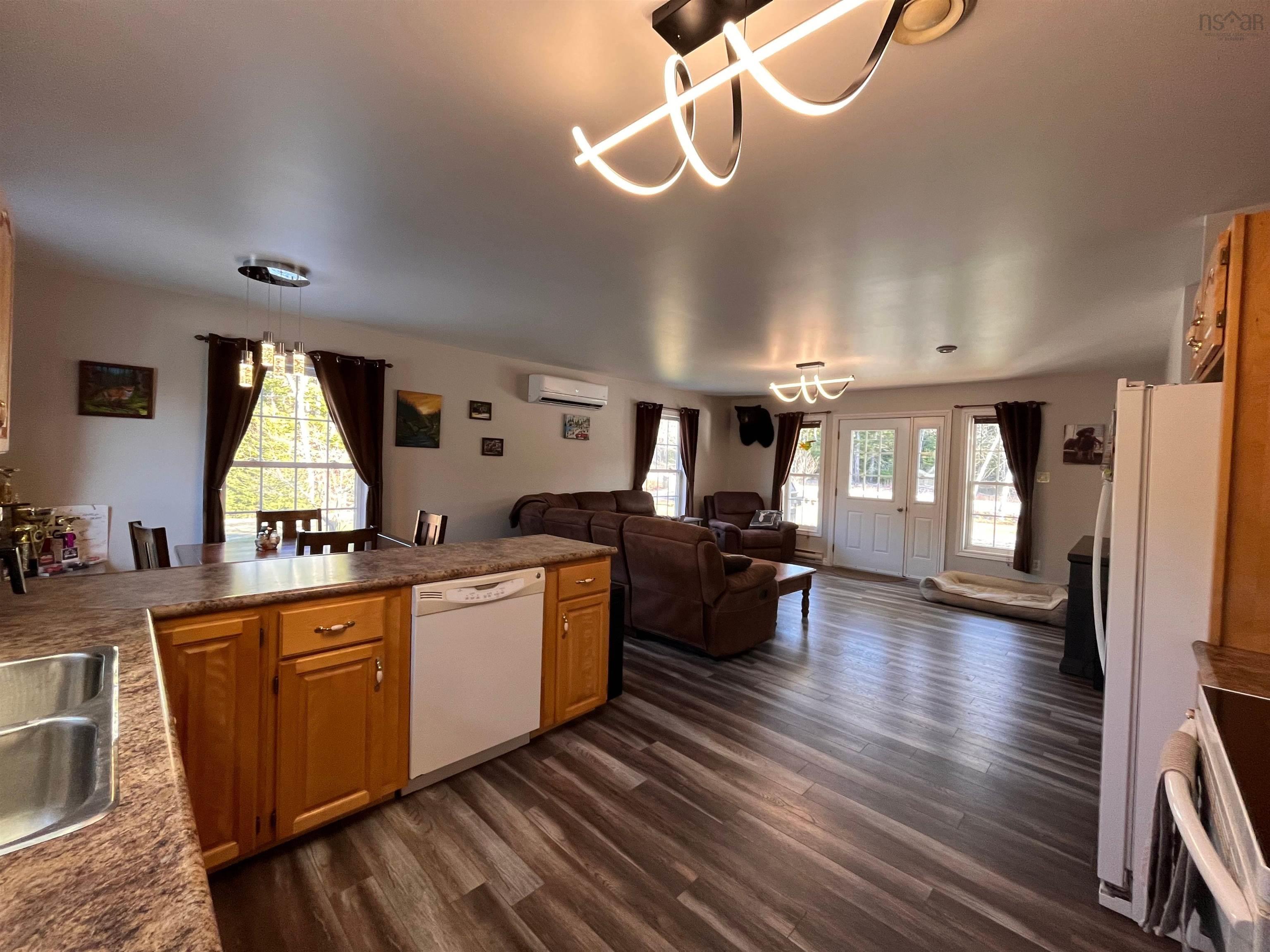 $469,000.00: 835 Highway 203, Kemptville