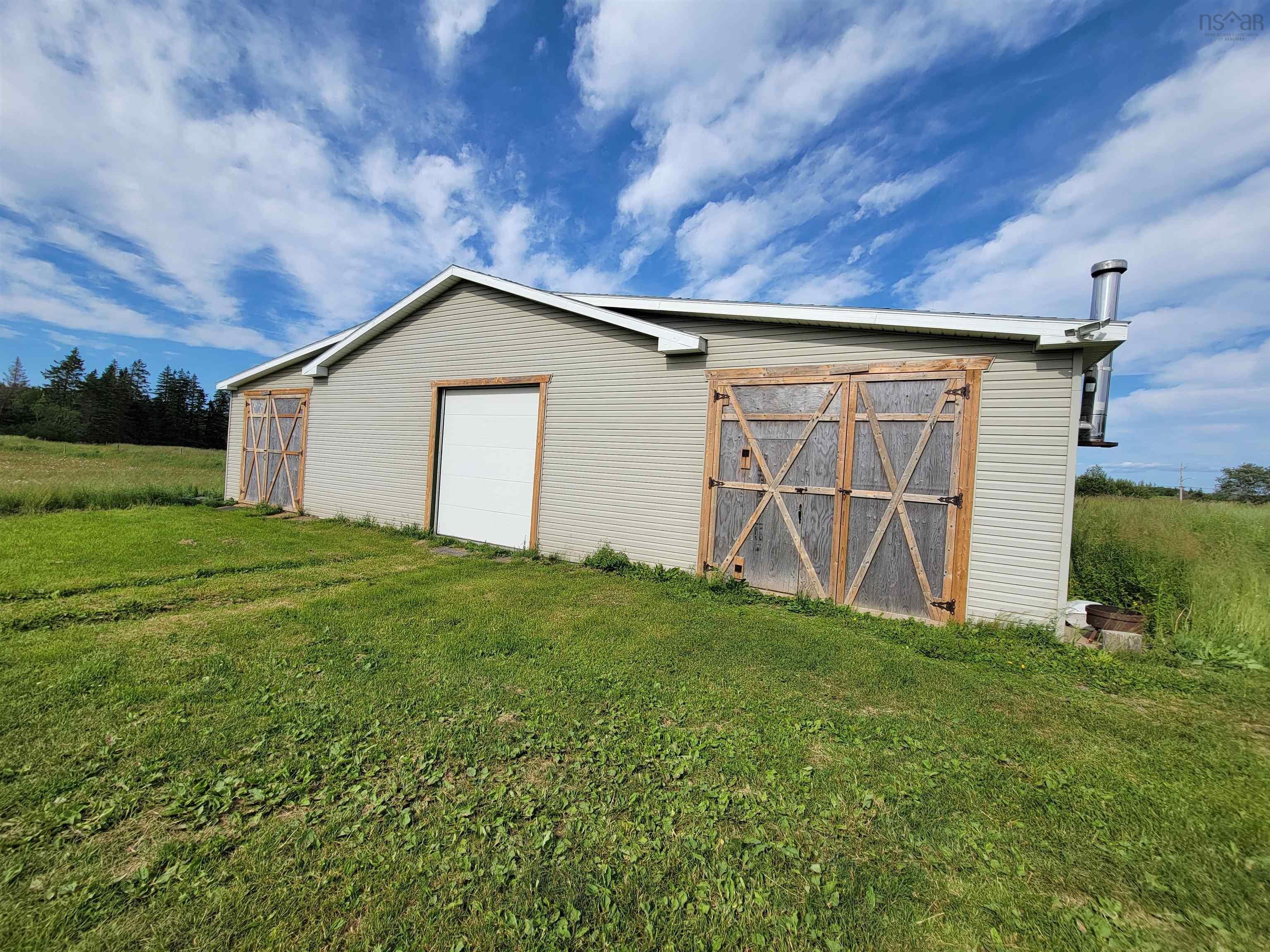 $459,000.00: 746 Intervale Road, Rock Elm