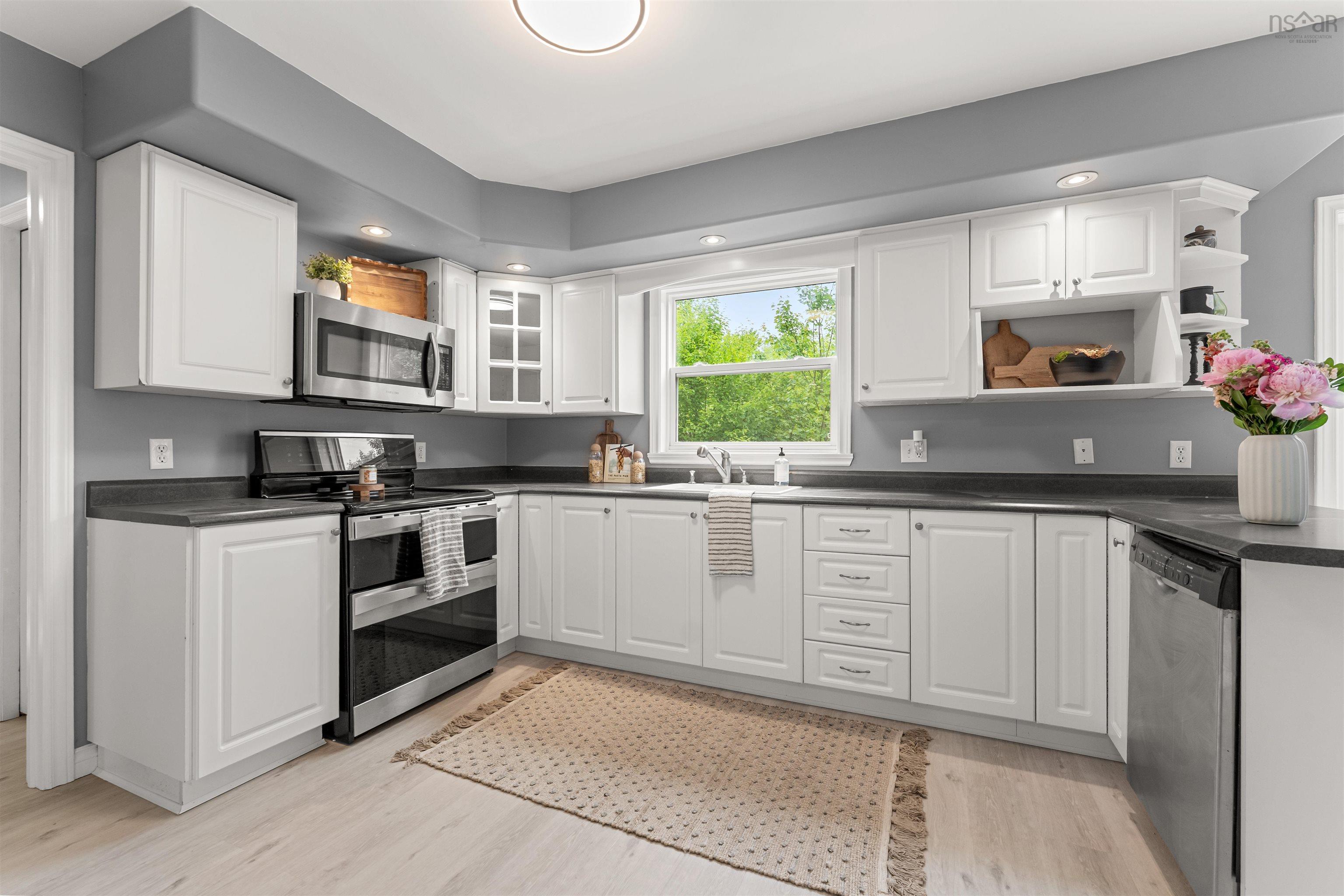 $549,000.00: 26 Lynndell Lane, Middle Sackville