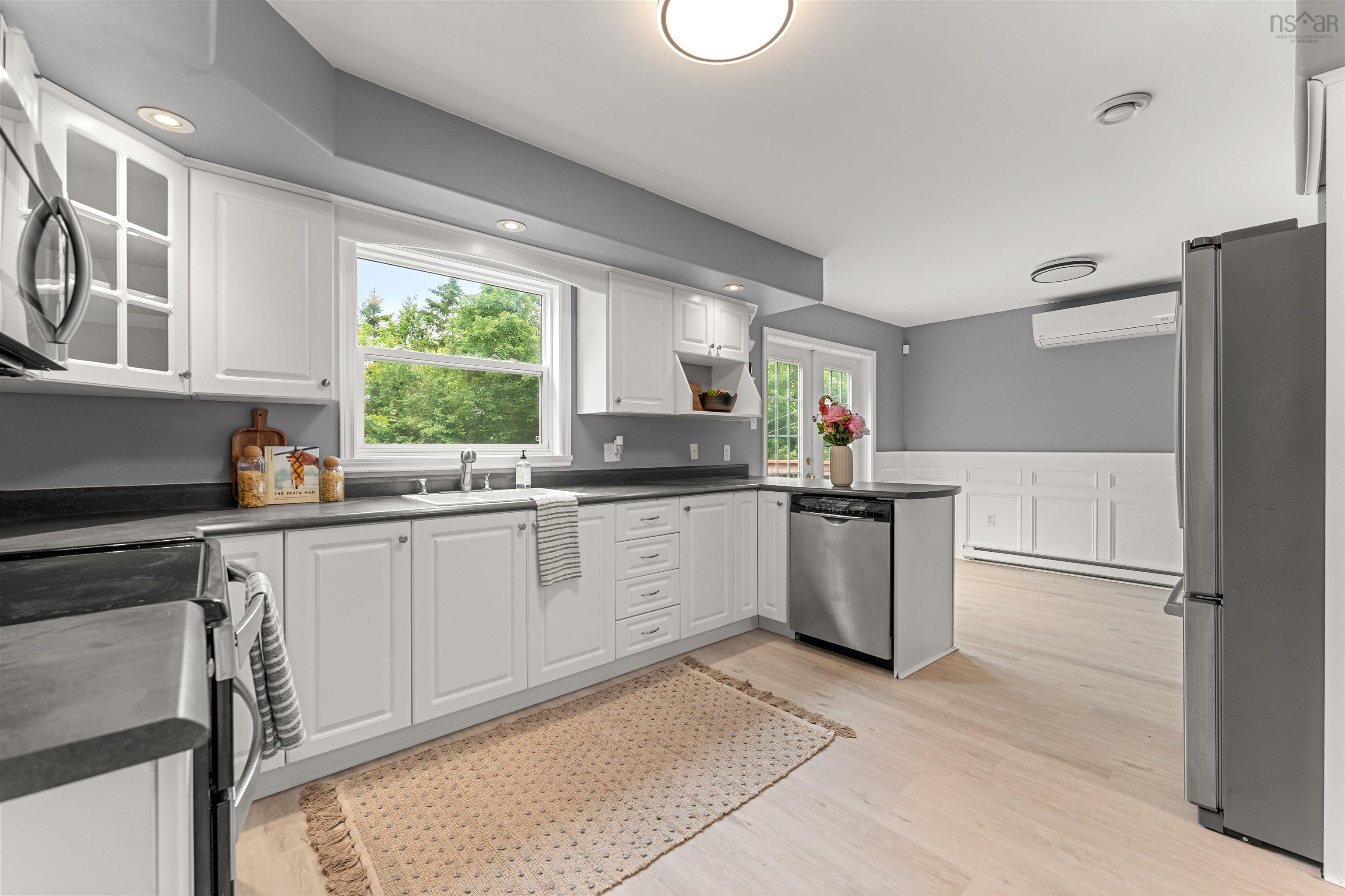 $549,000.00: 26 Lynndell Lane, Middle Sackville