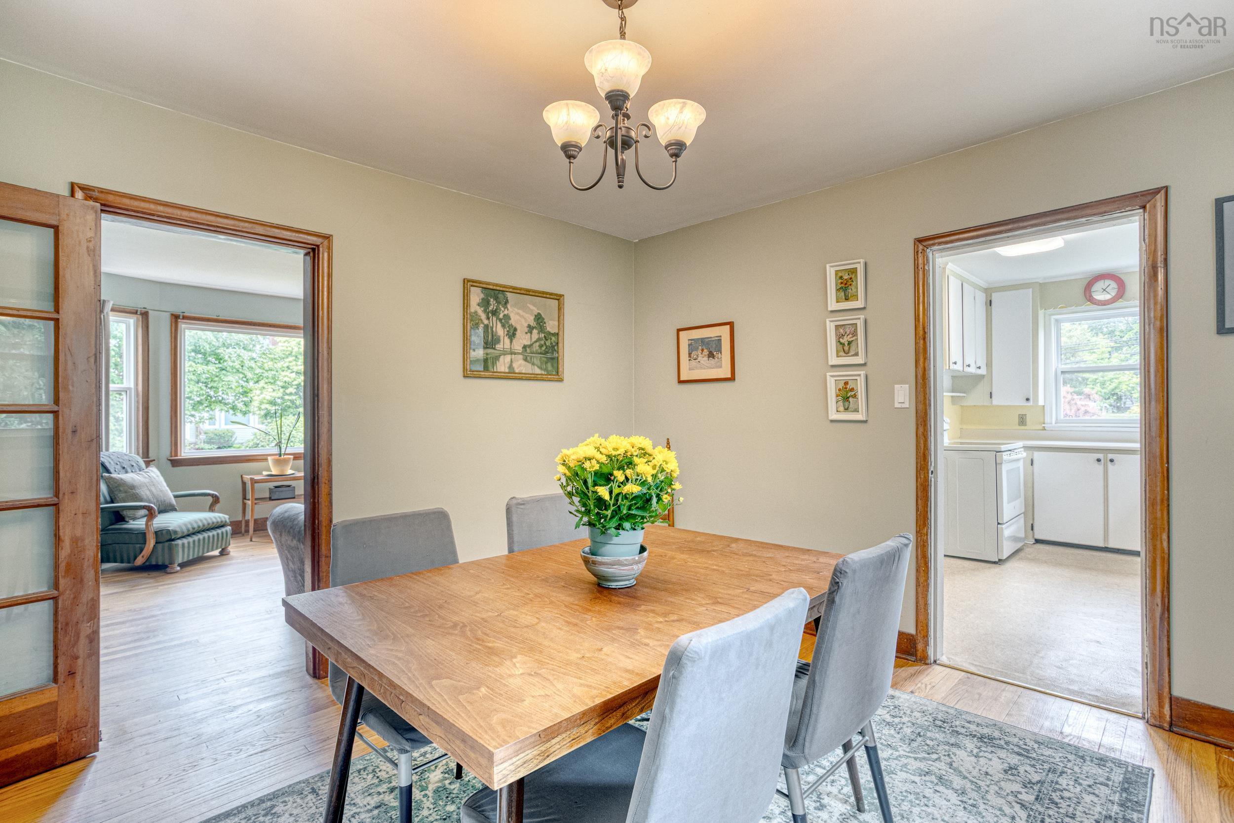 38 Lawson Avenue, Dartmouth, NS (MLS 202516258)