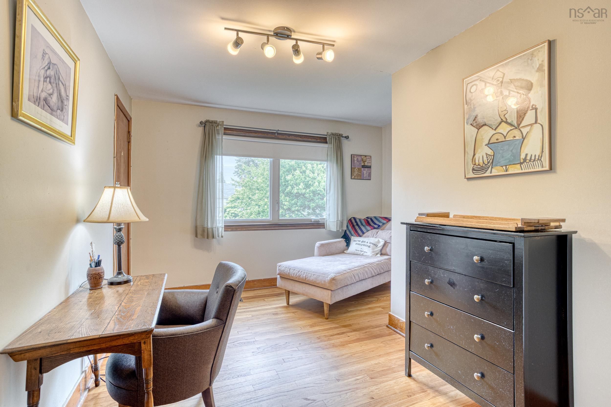 38 Lawson Avenue, Dartmouth, NS (MLS 202516258)