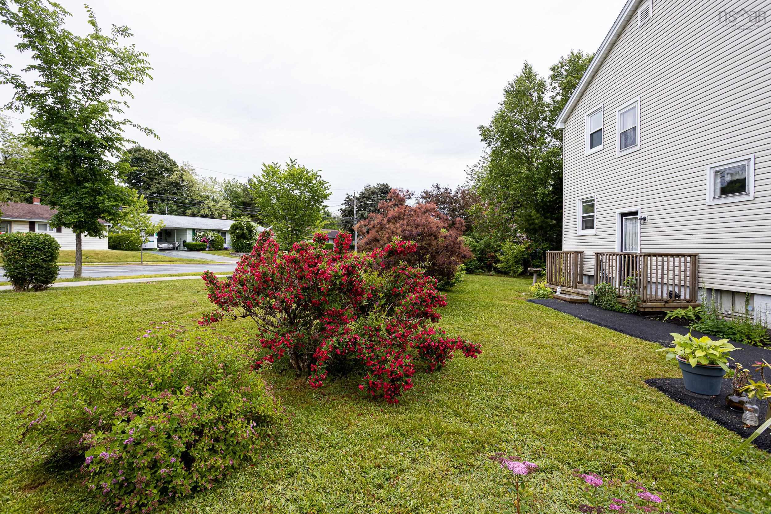 38 Lawson Avenue, Dartmouth, NS (MLS 202516258)