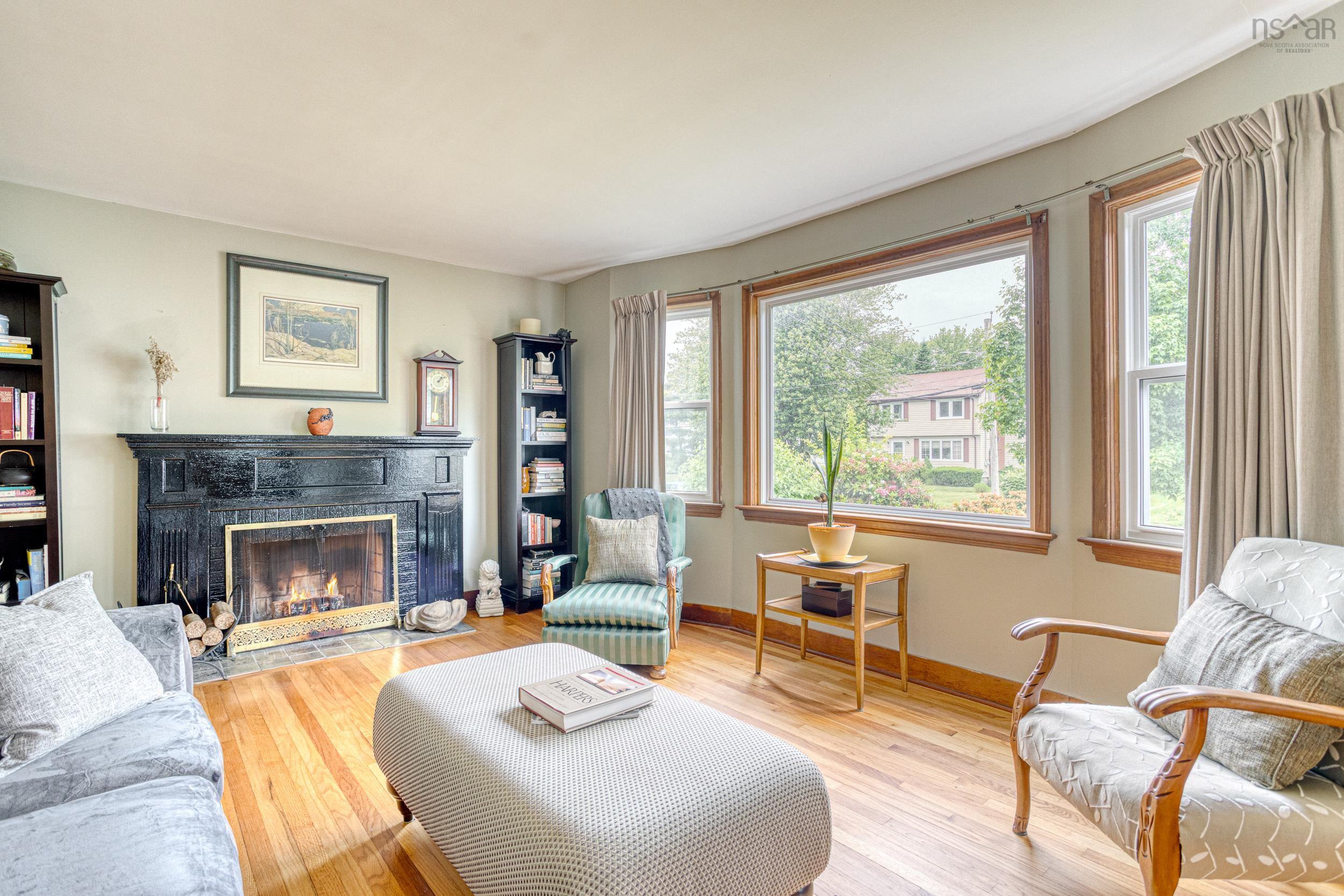 38 Lawson Avenue, Dartmouth, NS (MLS 202516258)