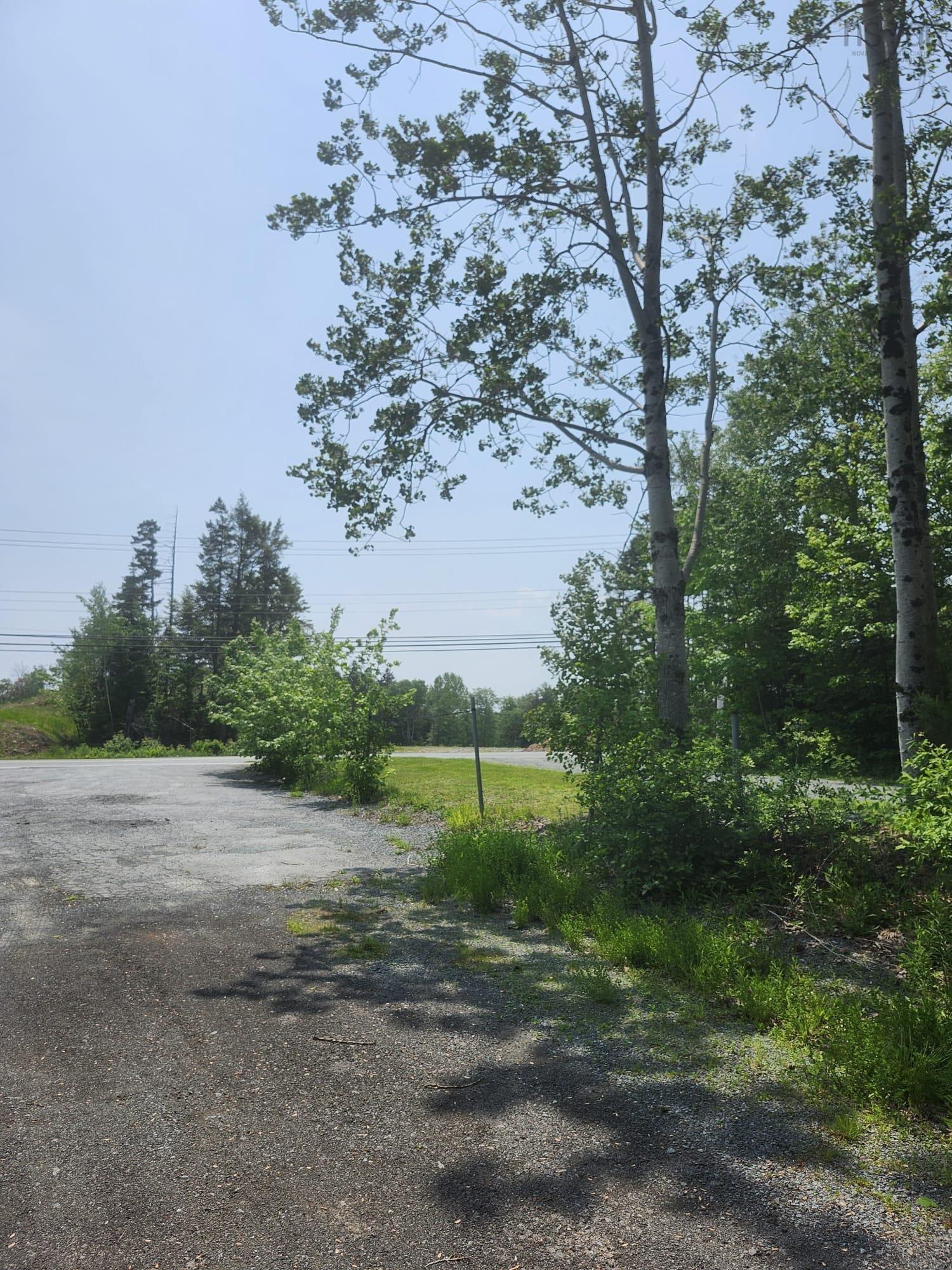 1080 Fall River Road, Fall River, NS (MLS 202516286)