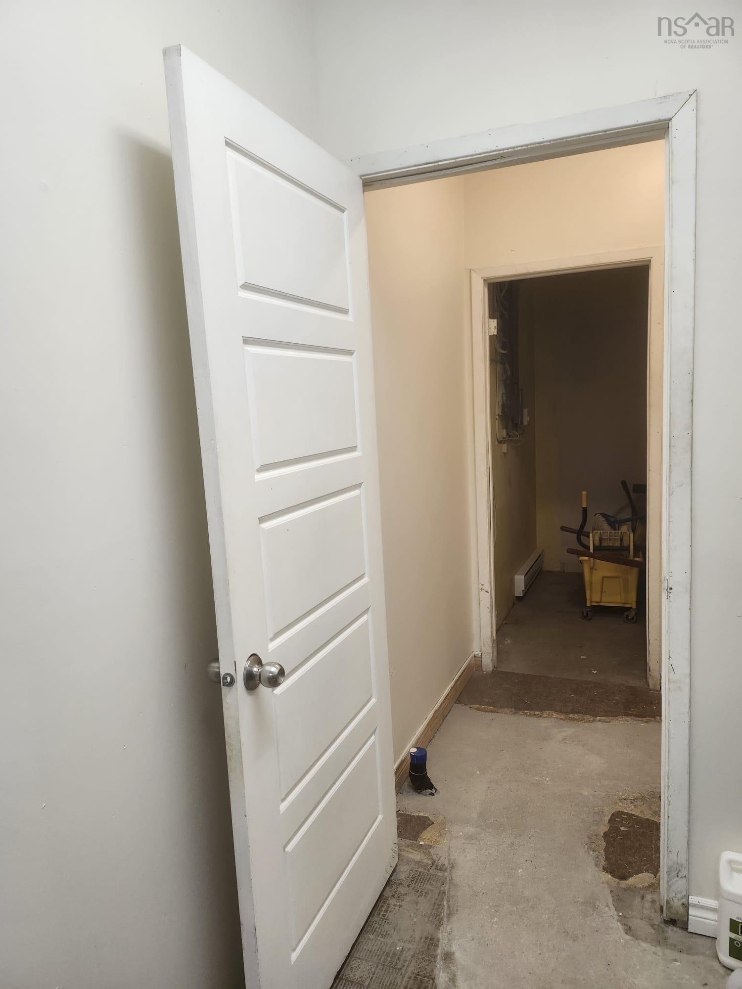 1080 Fall River Road, Fall River, NS (MLS 202516286)