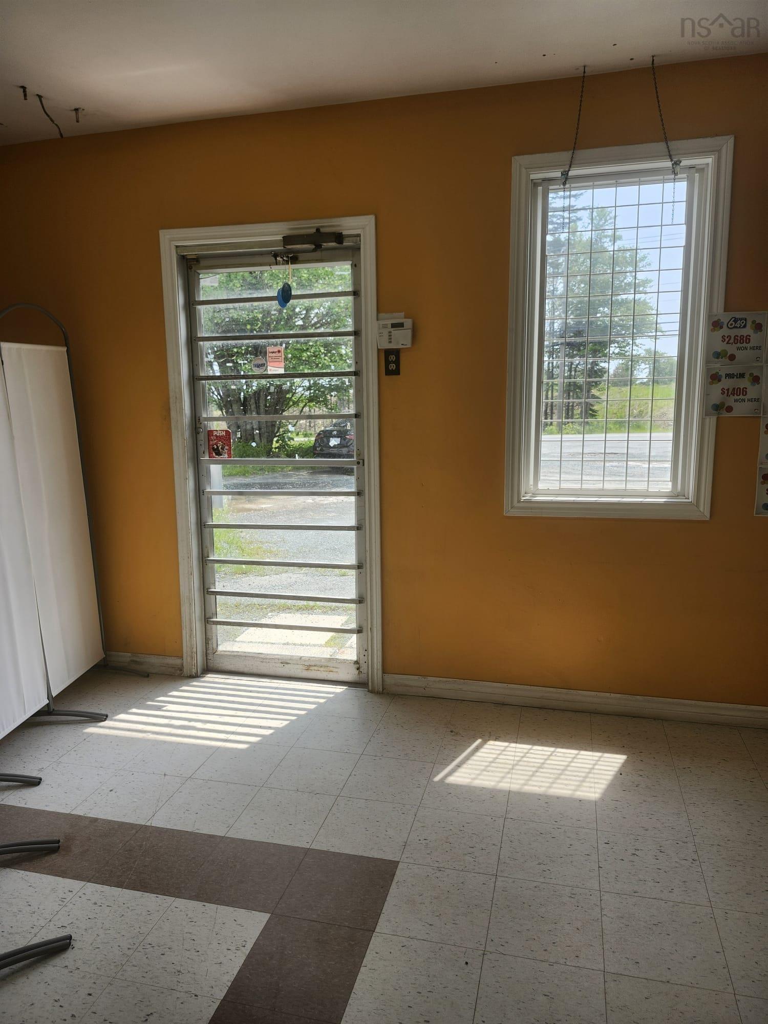 1080 Fall River Road, Fall River, NS (MLS 202516286)