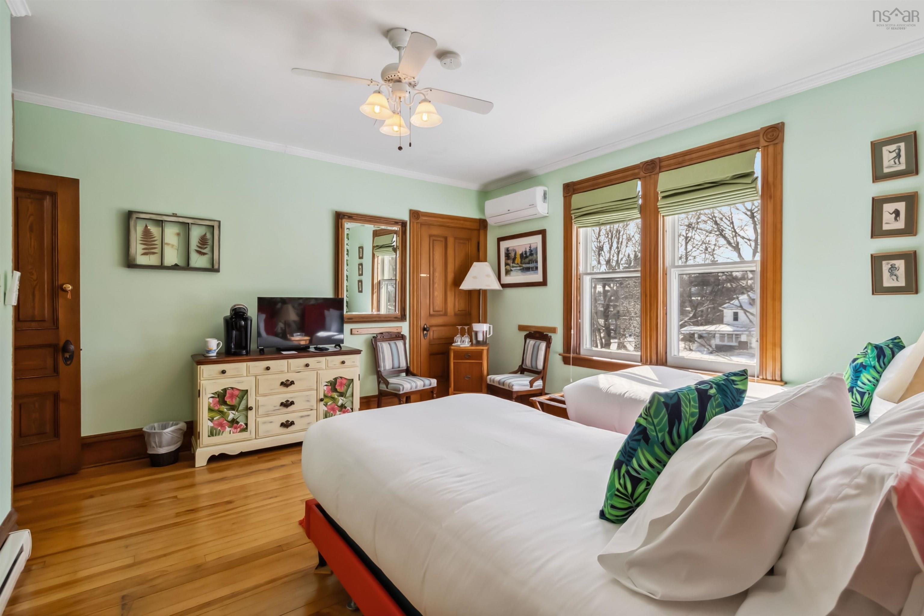 $1,259,900.00: 66 McDonald Street, Lunenburg