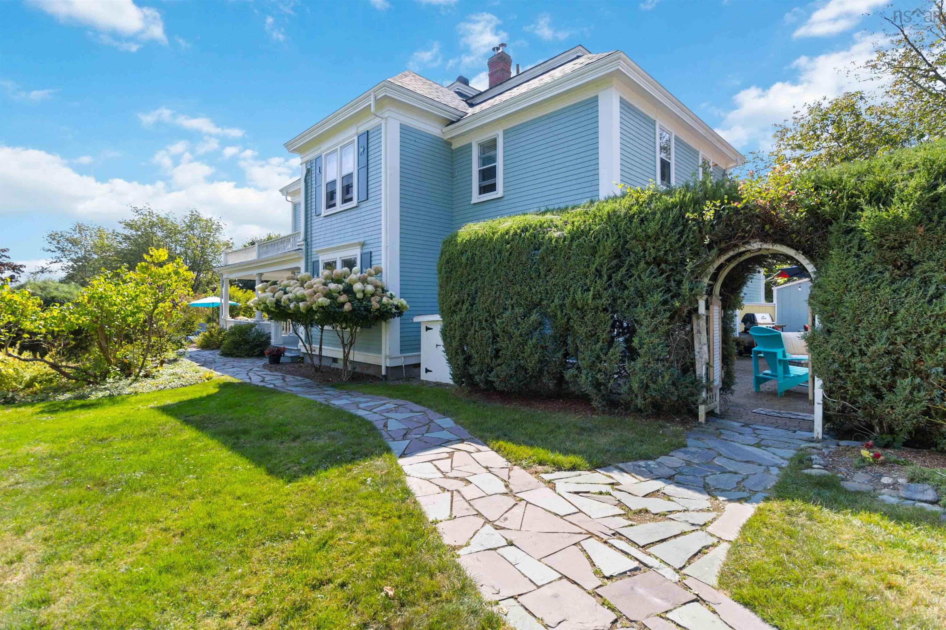 $1,259,900.00: 66 McDonald Street, Lunenburg