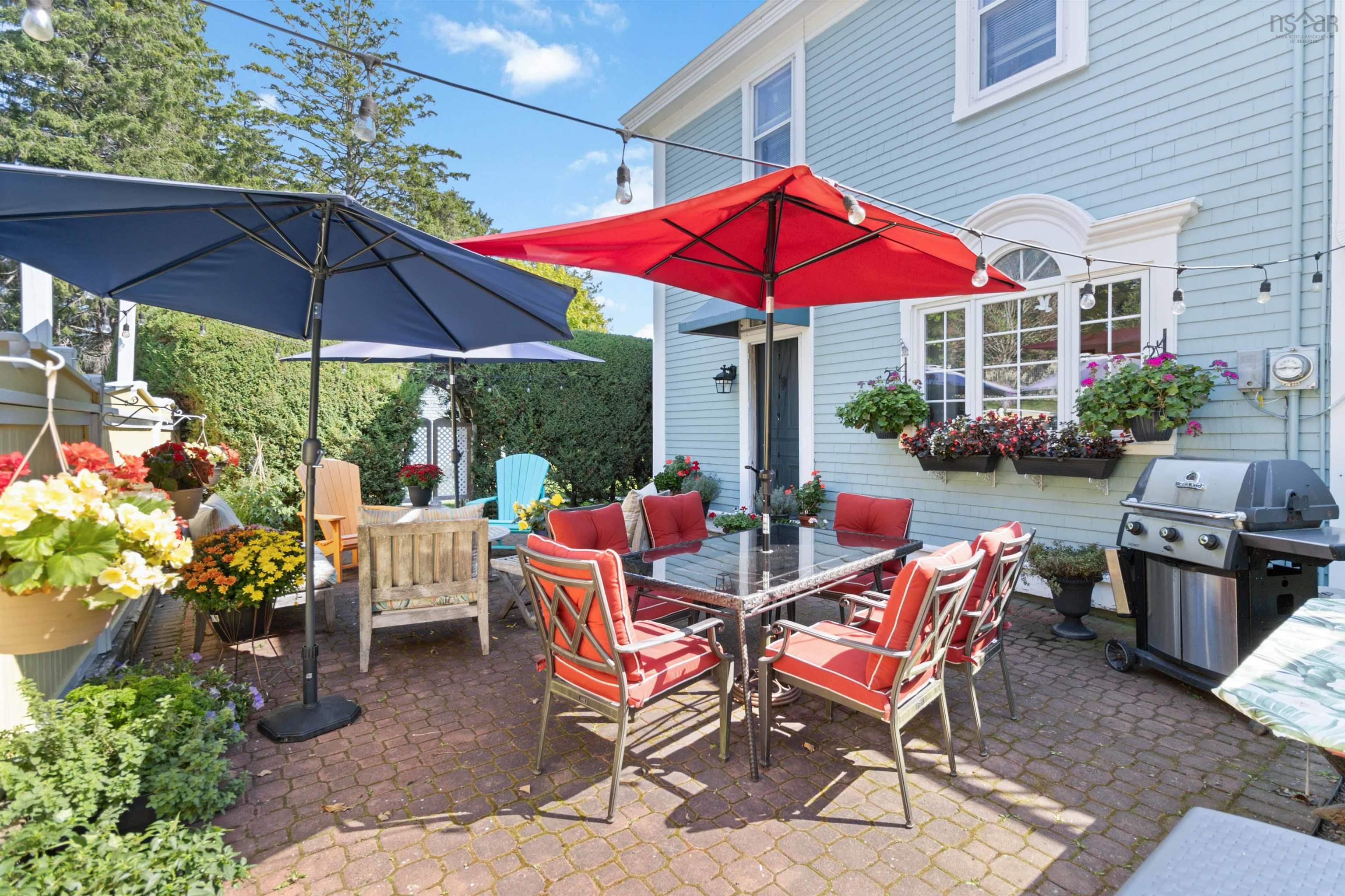 $1,259,900.00: 66 McDonald Street, Lunenburg