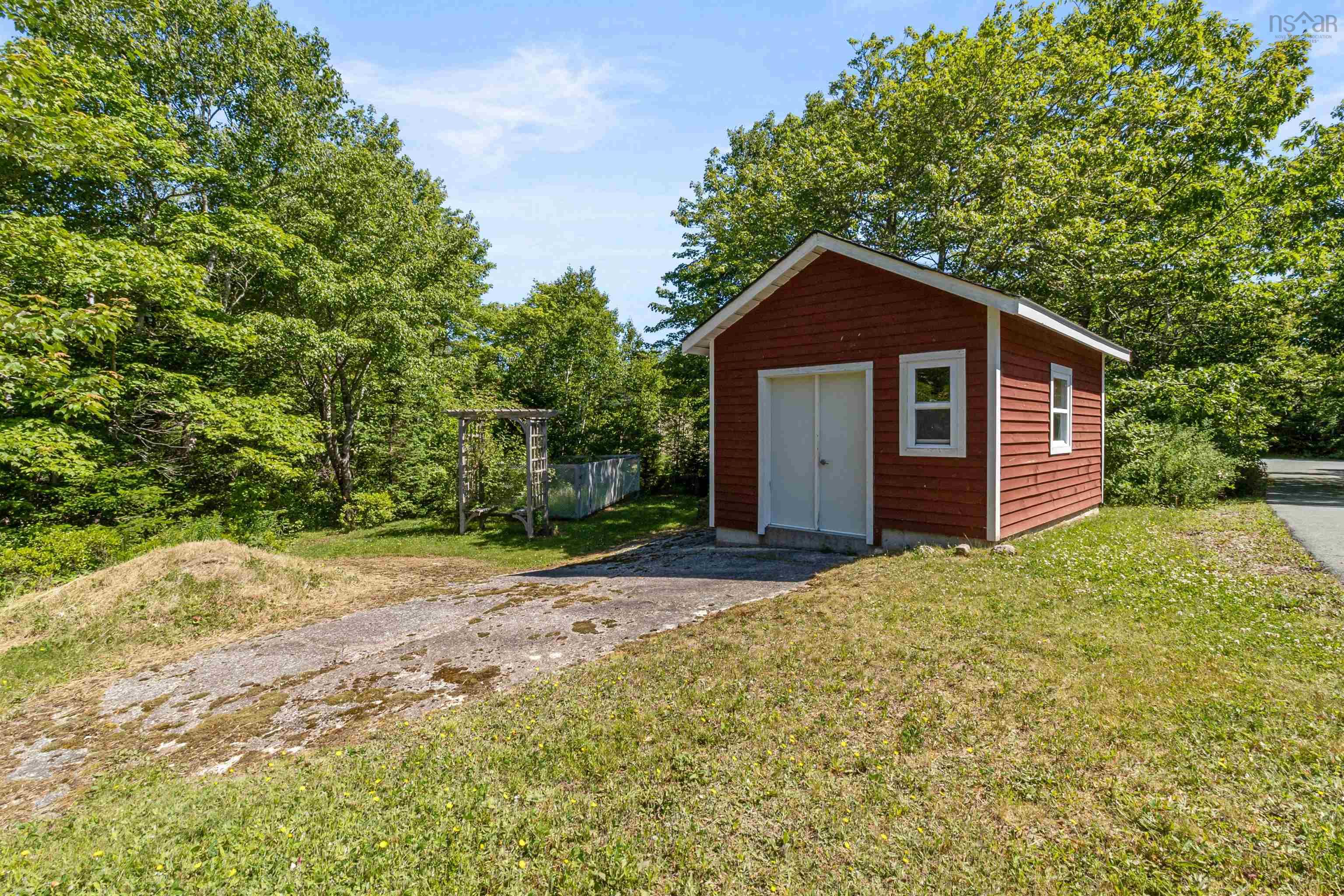 $825,000.00: 41 Hawkins Drive, Hubley