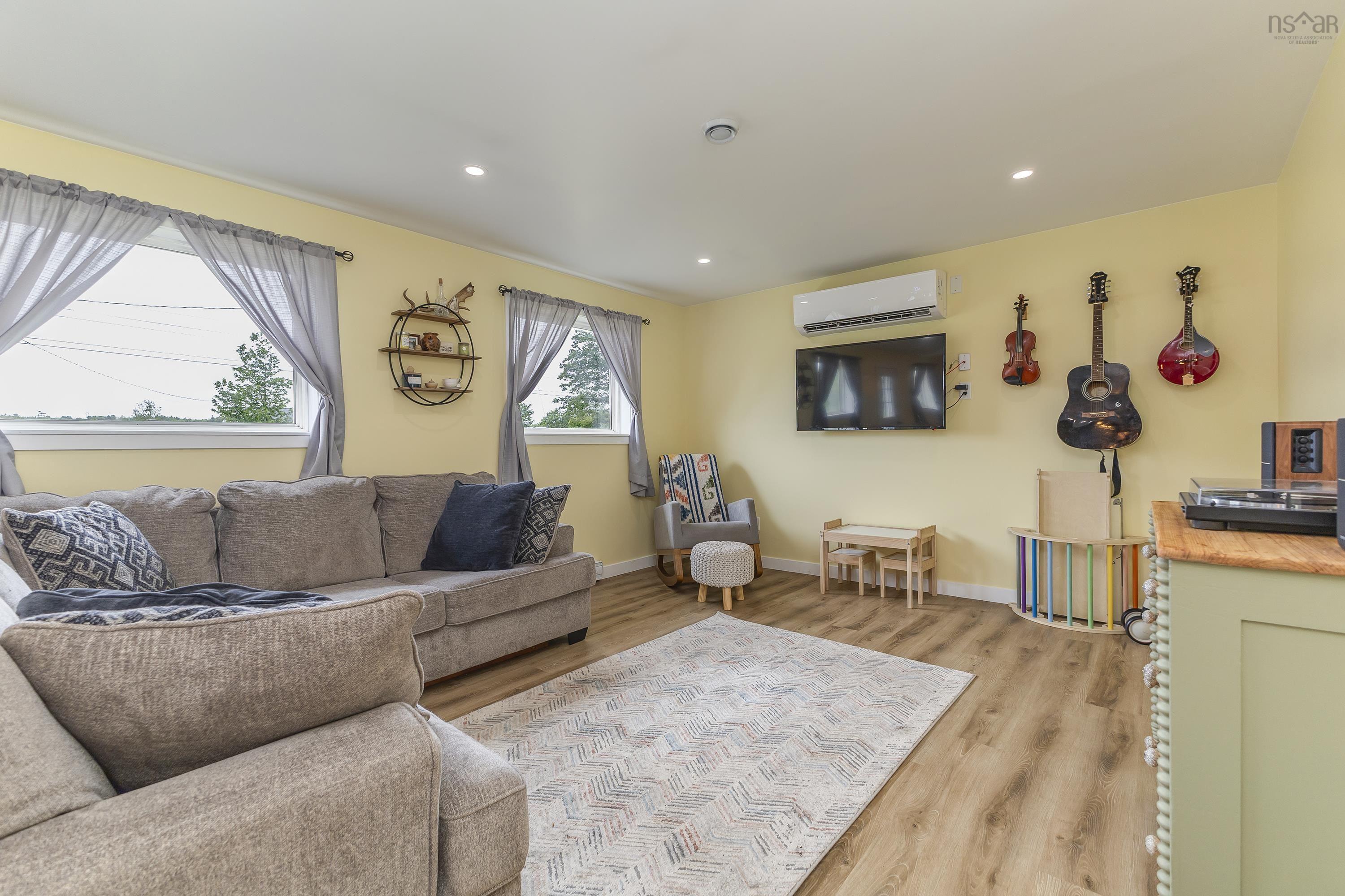 $324,900.00: 259 Old Loop Highway 4, Kemptown