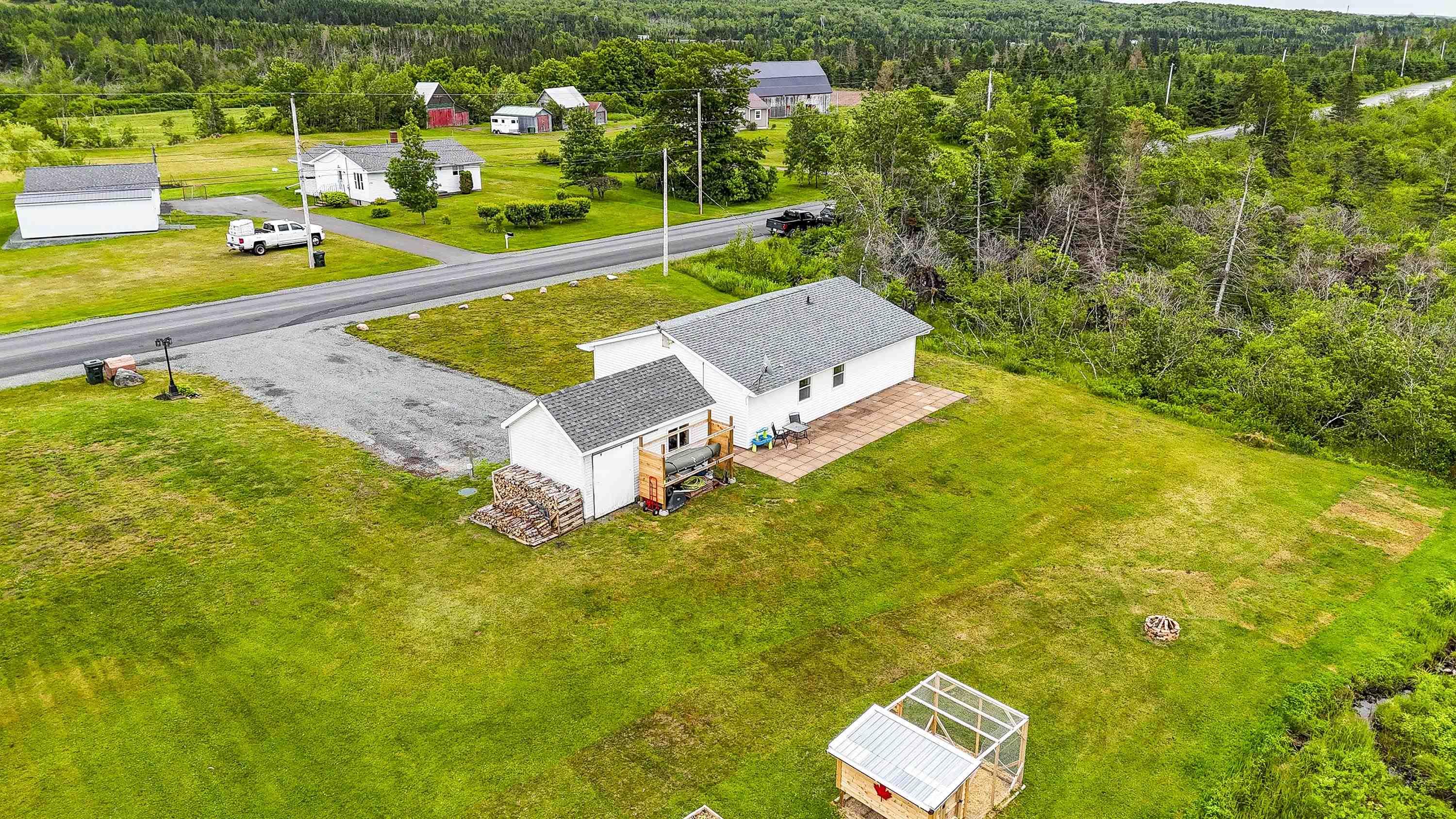 $324,900.00: 259 Old Loop Highway 4, Kemptown