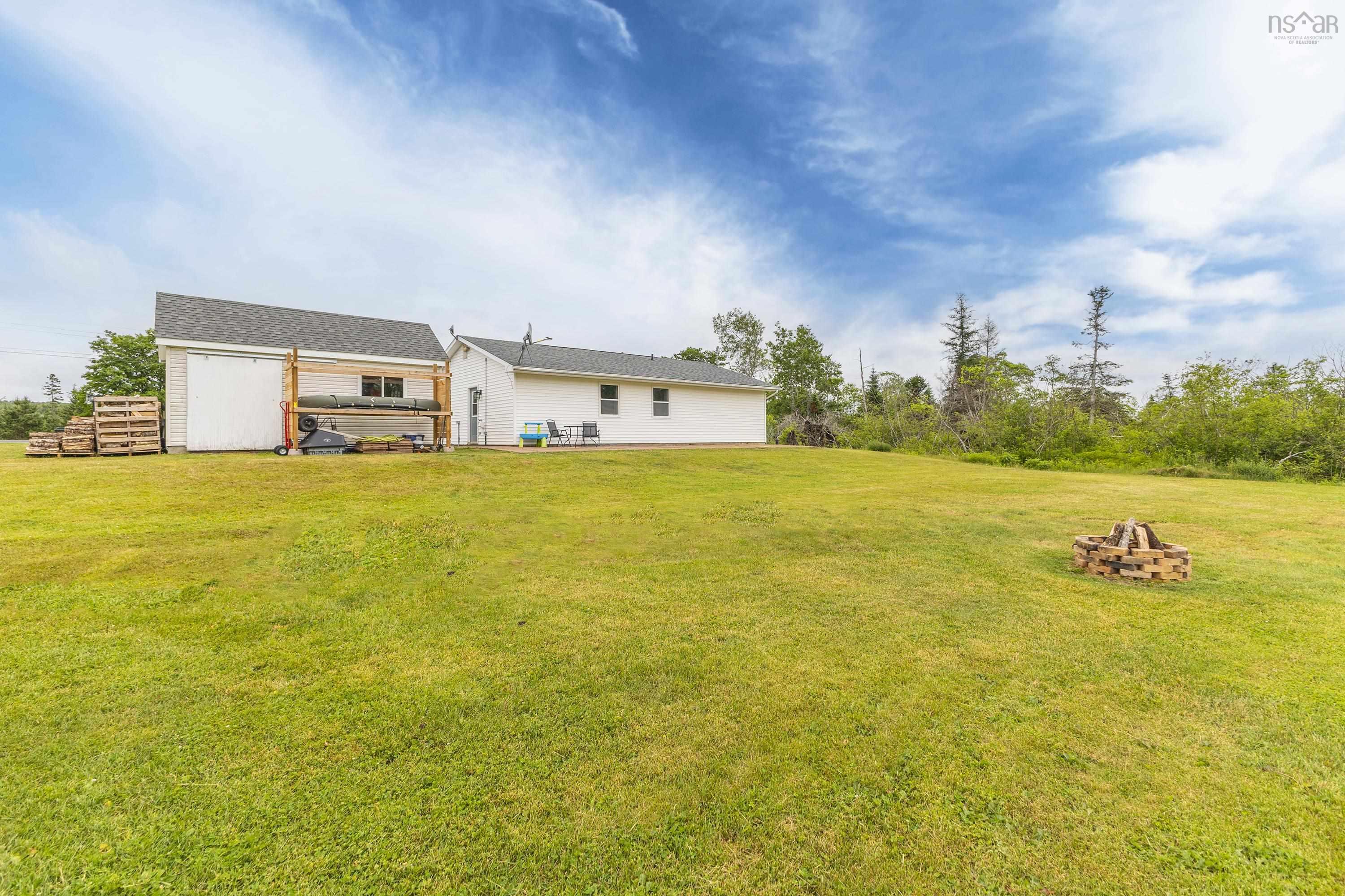 $324,900.00: 259 Old Loop Highway 4, Kemptown