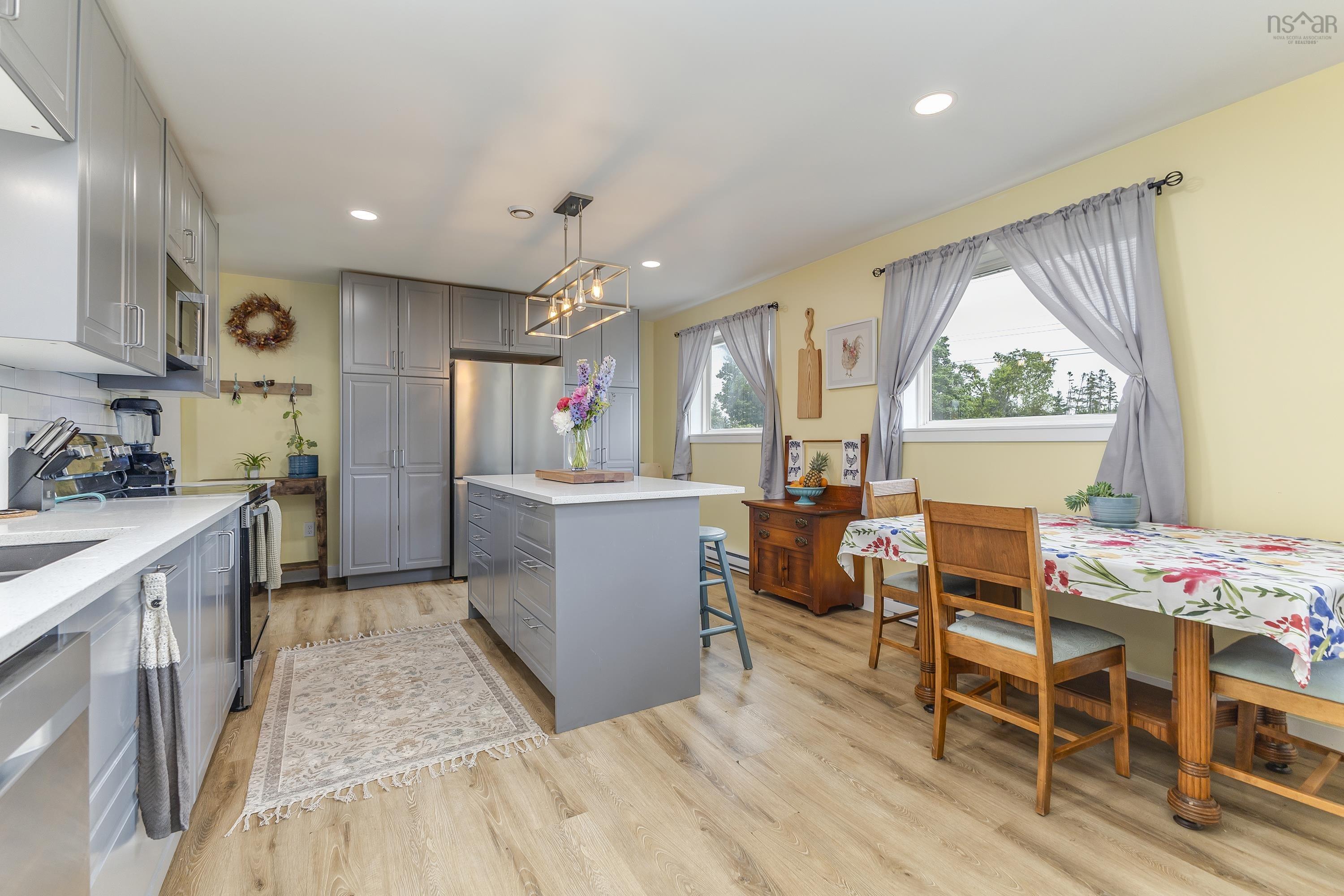 $324,900.00: 259 Old Loop Highway 4, Kemptown