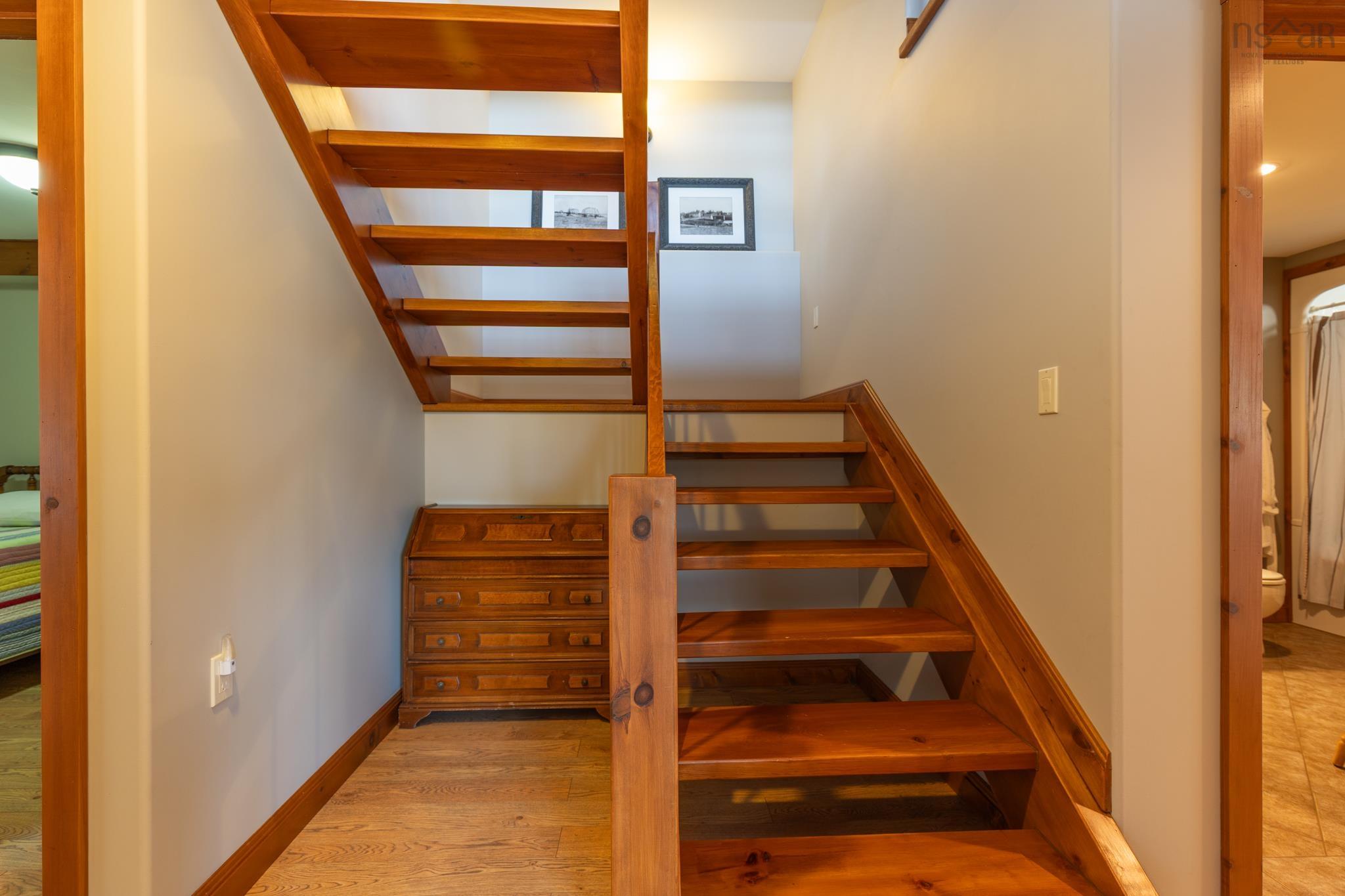 $1,290,000.00: 1043 Chemin Tittle Road, Surettes Island
