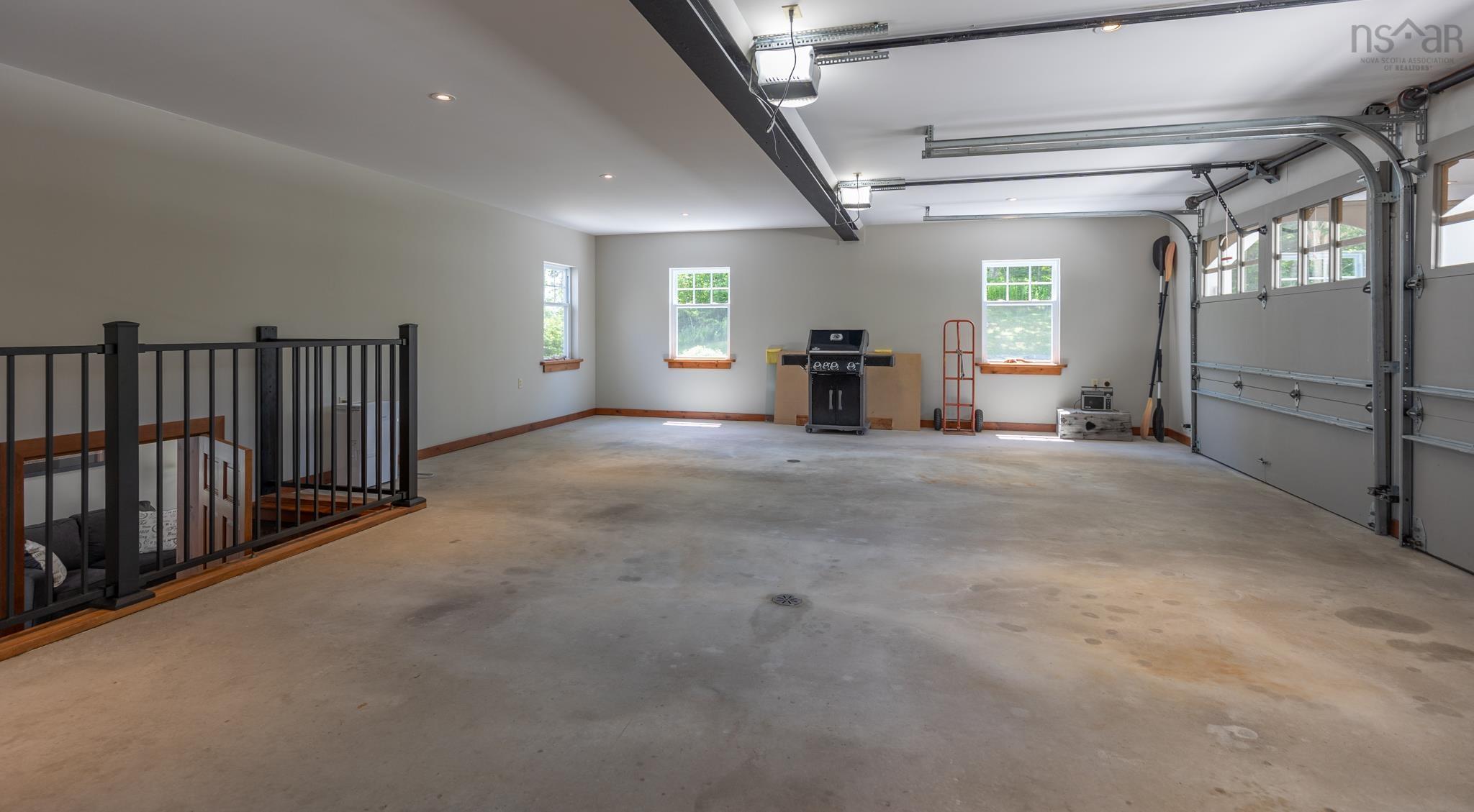 $1,290,000.00: 1043 Chemin Tittle Road, Surettes Island
