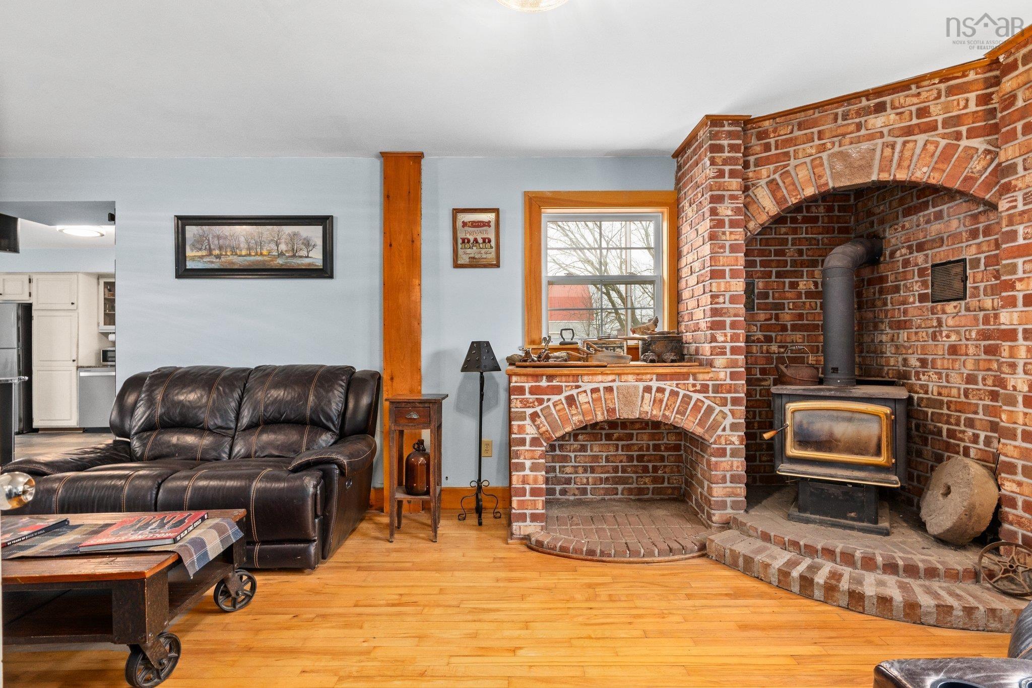 $699,900.00: 347 Nelson Hill Road, Milford