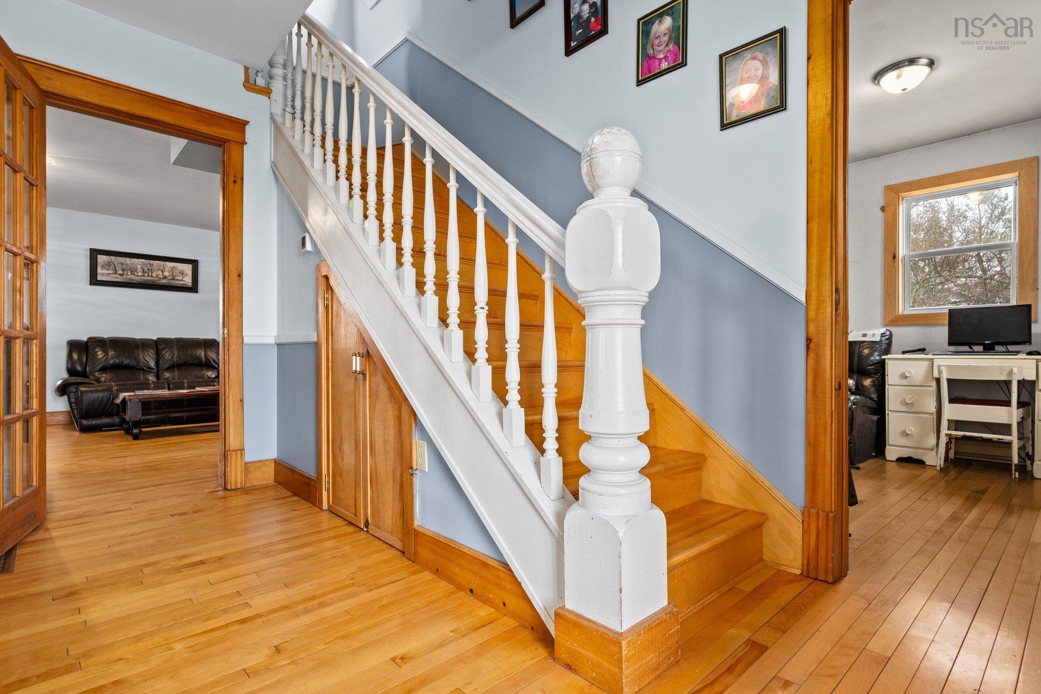 $699,900.00: 347 Nelson Hill Road, Milford