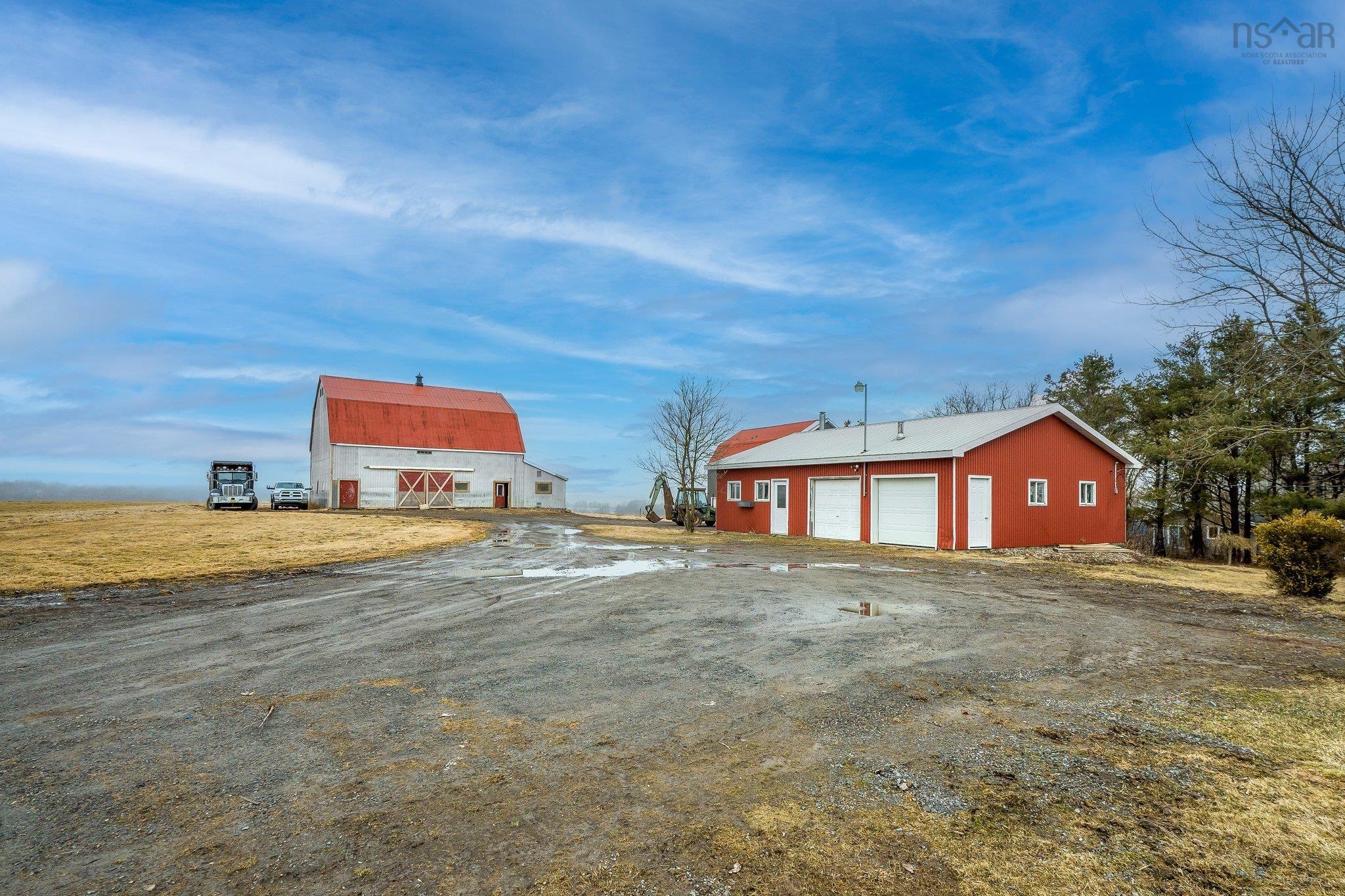 $699,900.00: 347 Nelson Hill Road, Milford