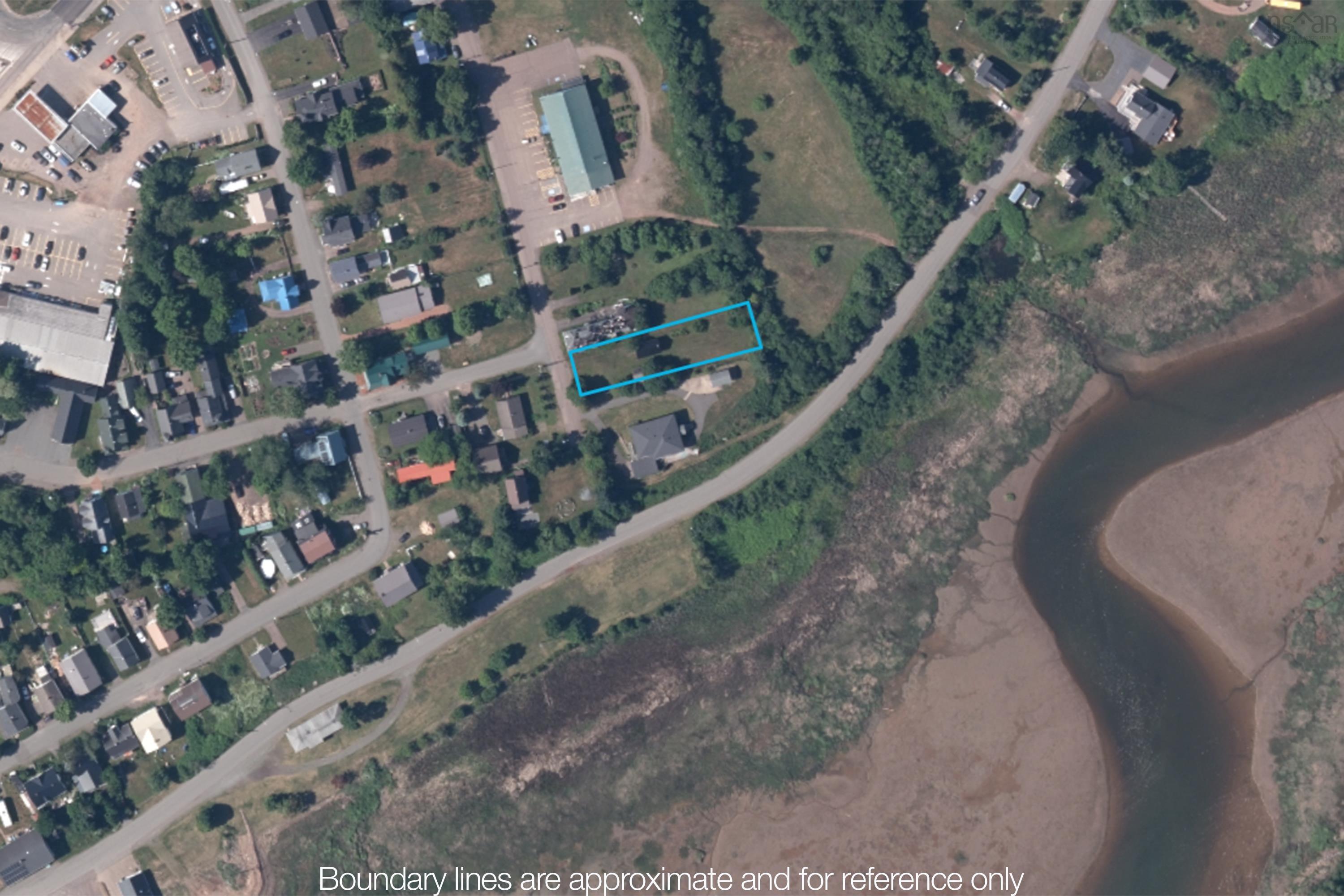 12 Moore Street, Parrsboro, NS (MLS 202516390)