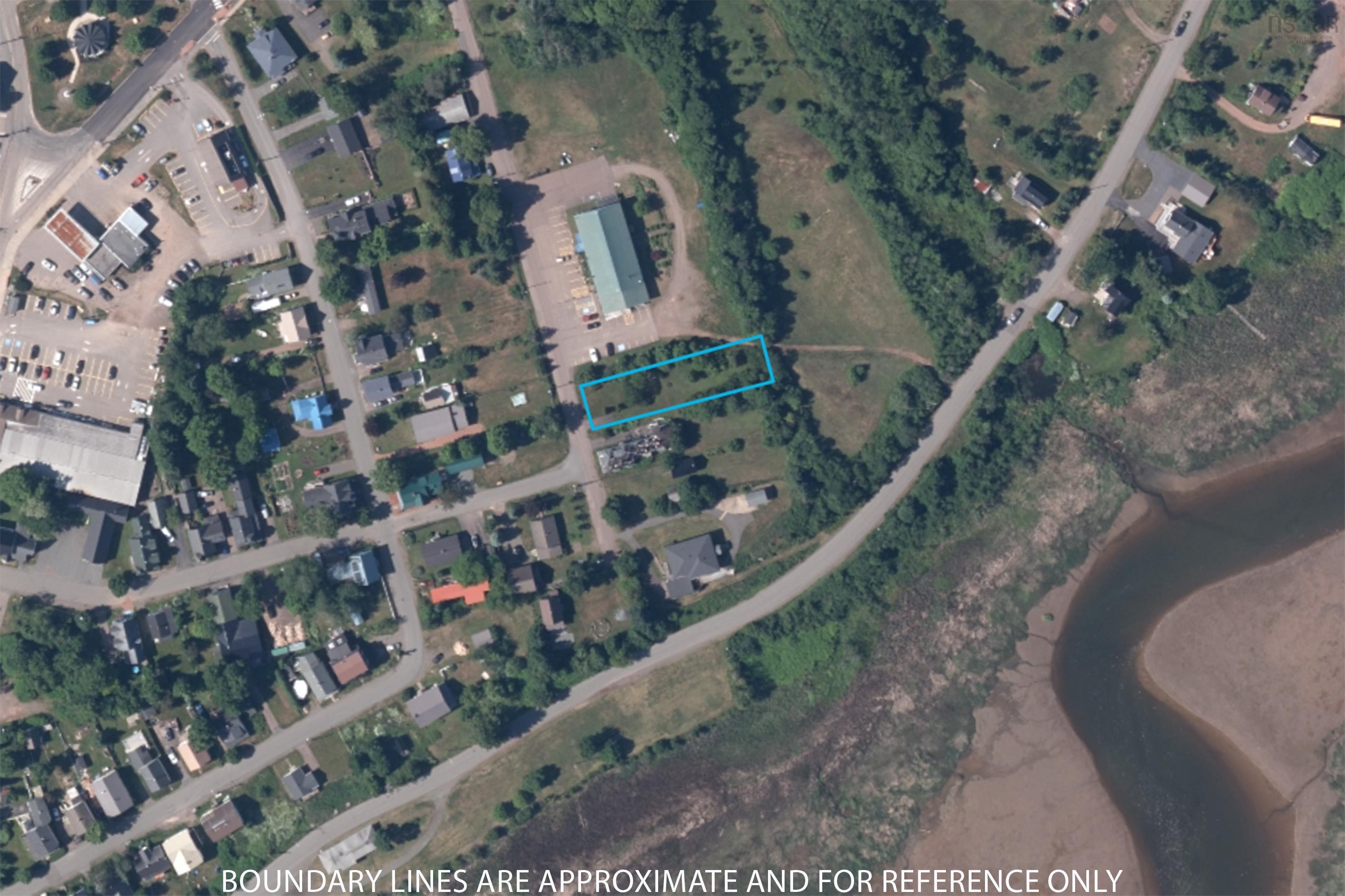 5 Moore Street, Parrsboro, NS (MLS 202516397)