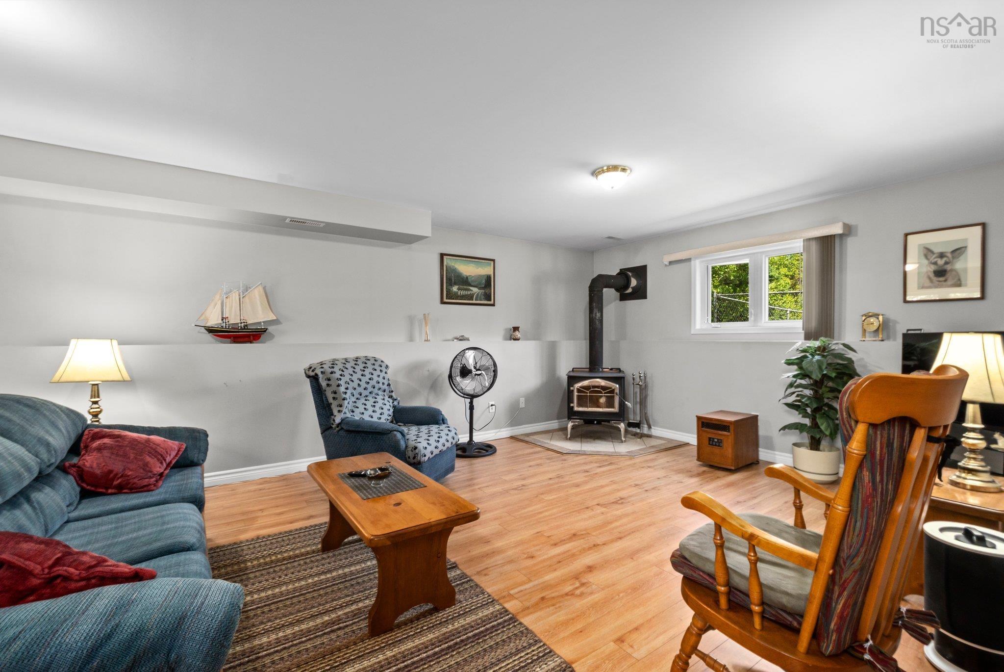$475,000.00: 501 Ostrea Lake Road, Ostrea Lake