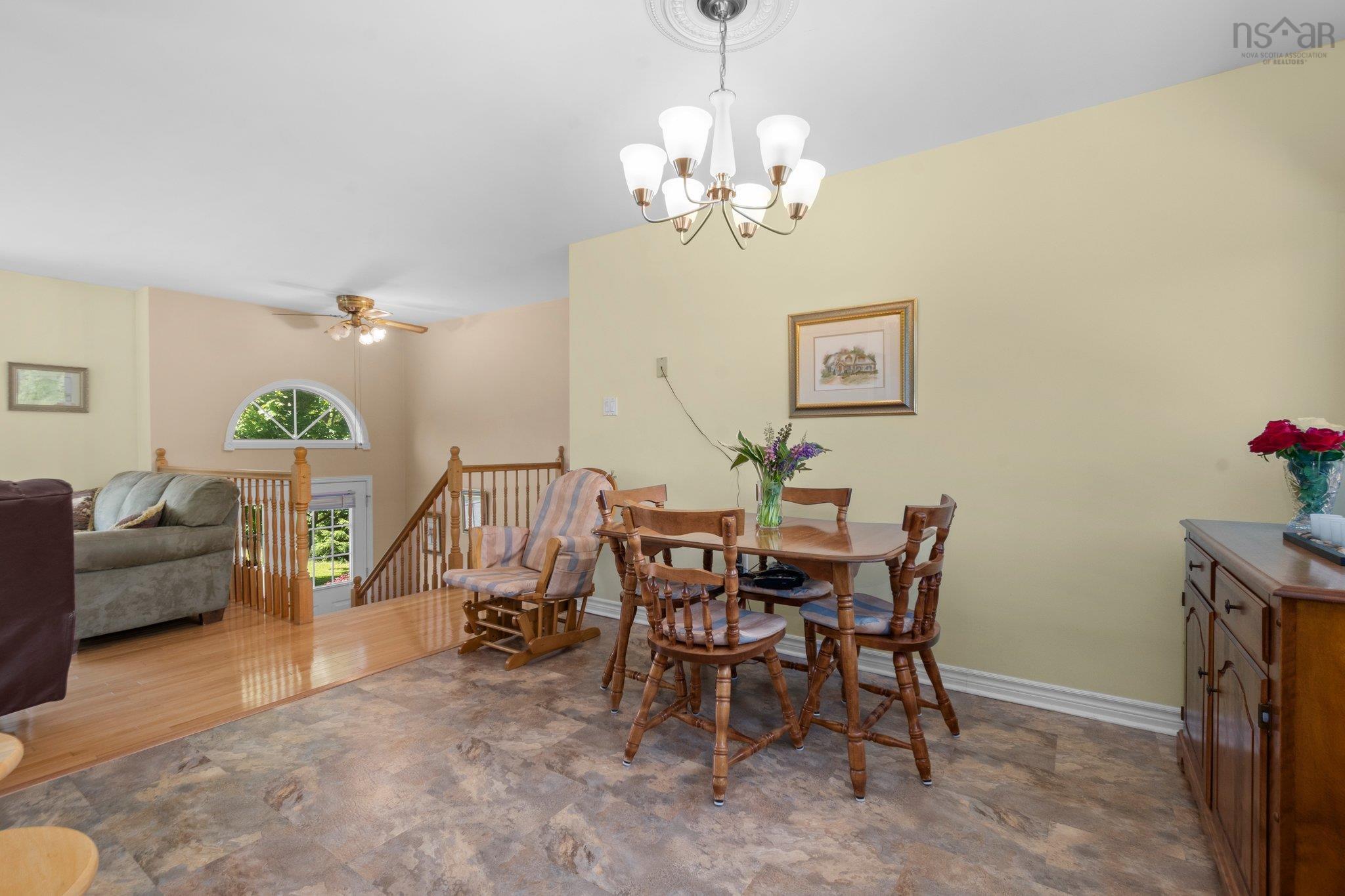 $475,000.00: 501 Ostrea Lake Road, Ostrea Lake