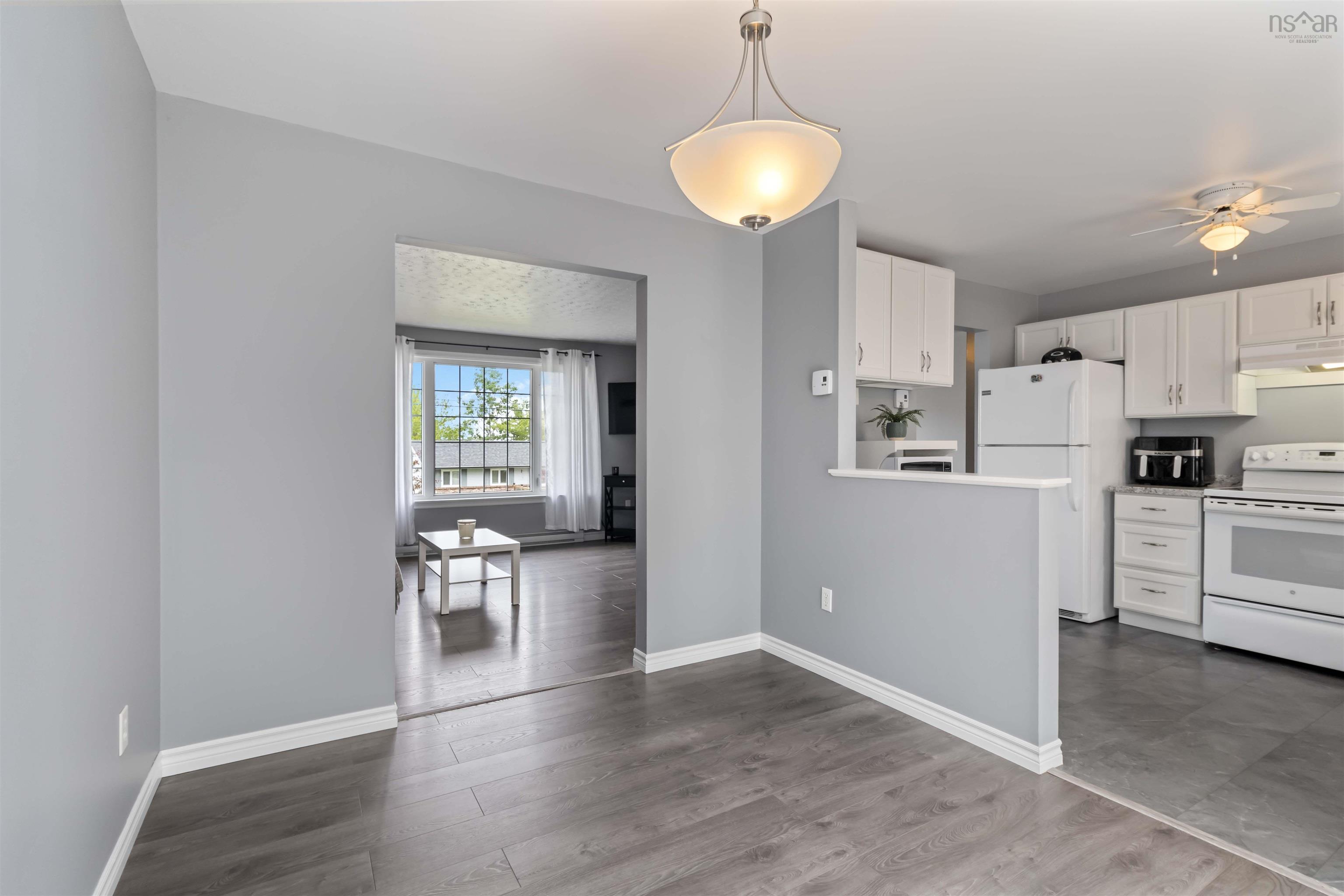 $479,900.00: 216 Cavalier Drive, Lower Sackville