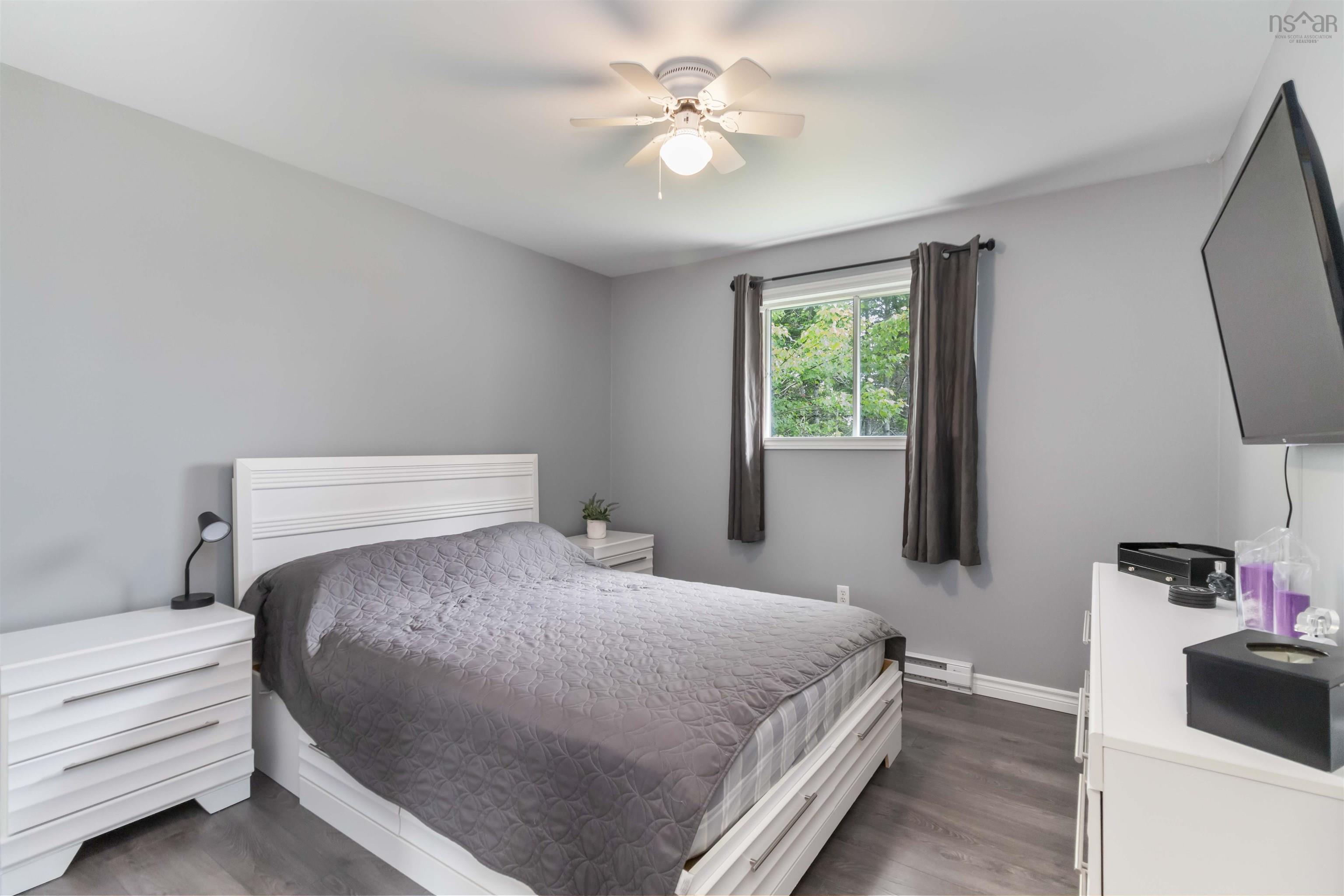 $479,900.00: 216 Cavalier Drive, Lower Sackville