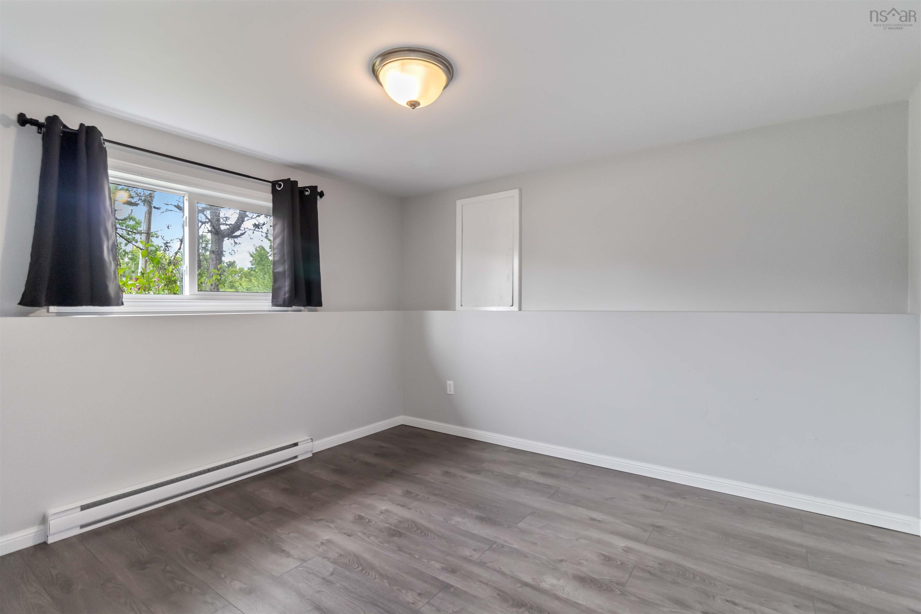$479,900.00: 216 Cavalier Drive, Lower Sackville