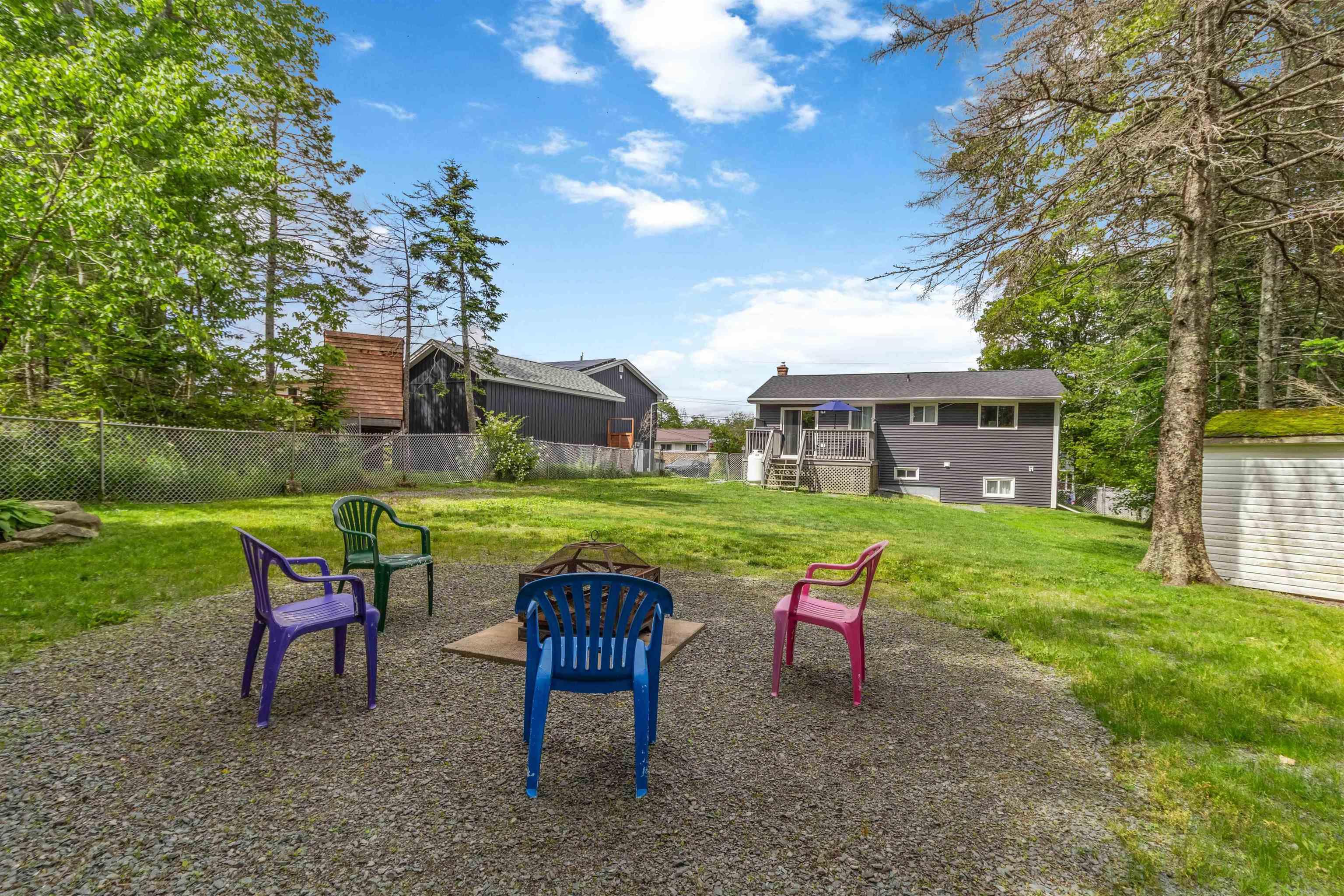 $479,900.00: 216 Cavalier Drive, Lower Sackville