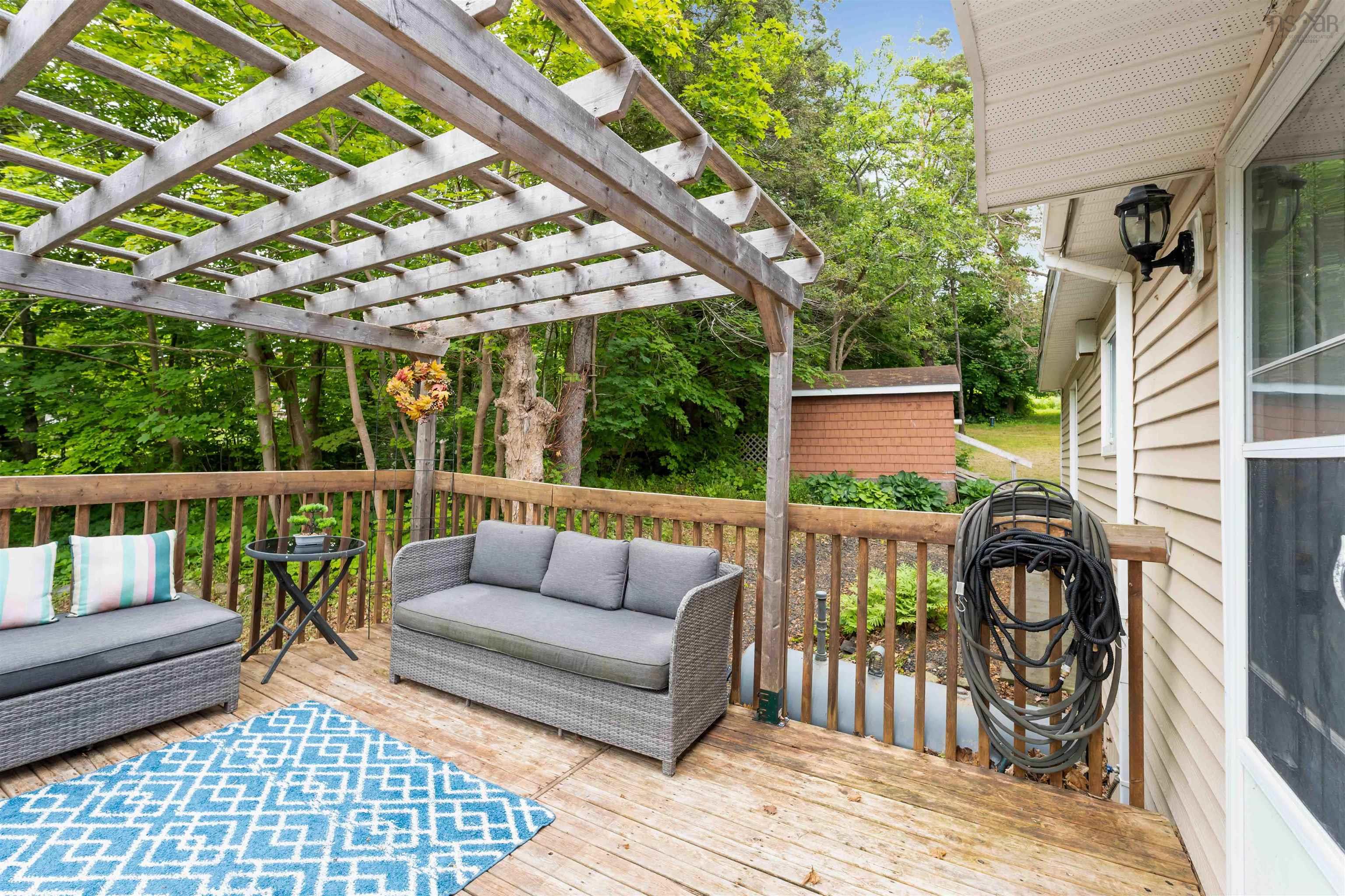 $409,000.00: 566 Highway 1, Smiths Cove
