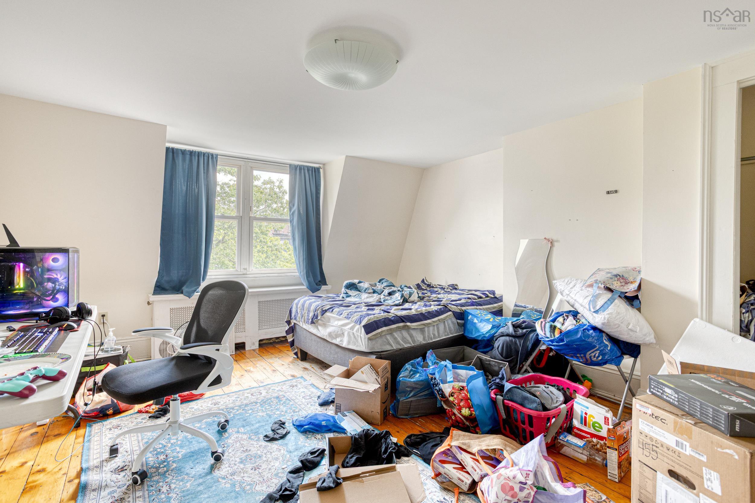 $899,900.00: 1070 Bland Street, Halifax Peninsula