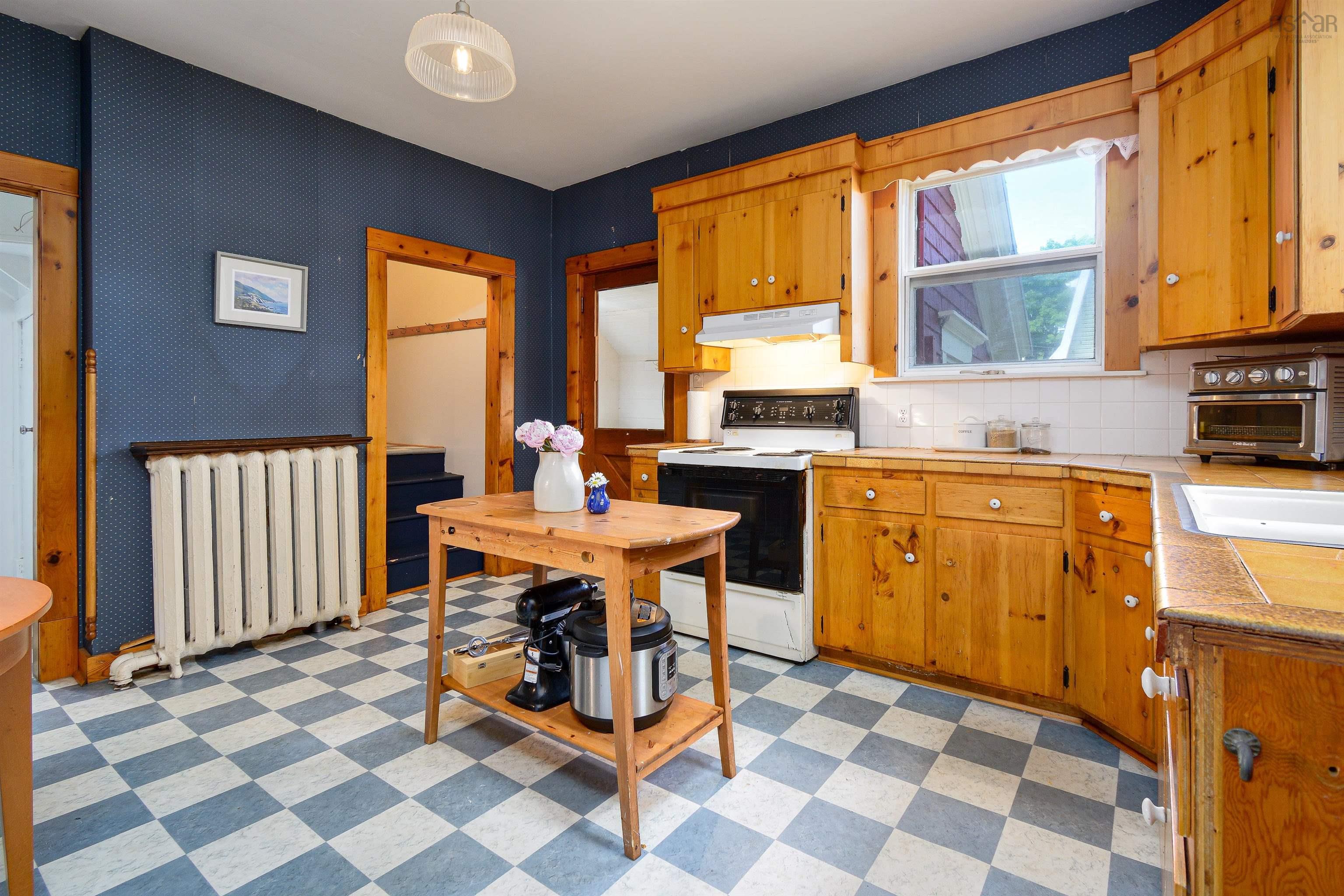 $420,000.00: 57 King Street, North Sydney